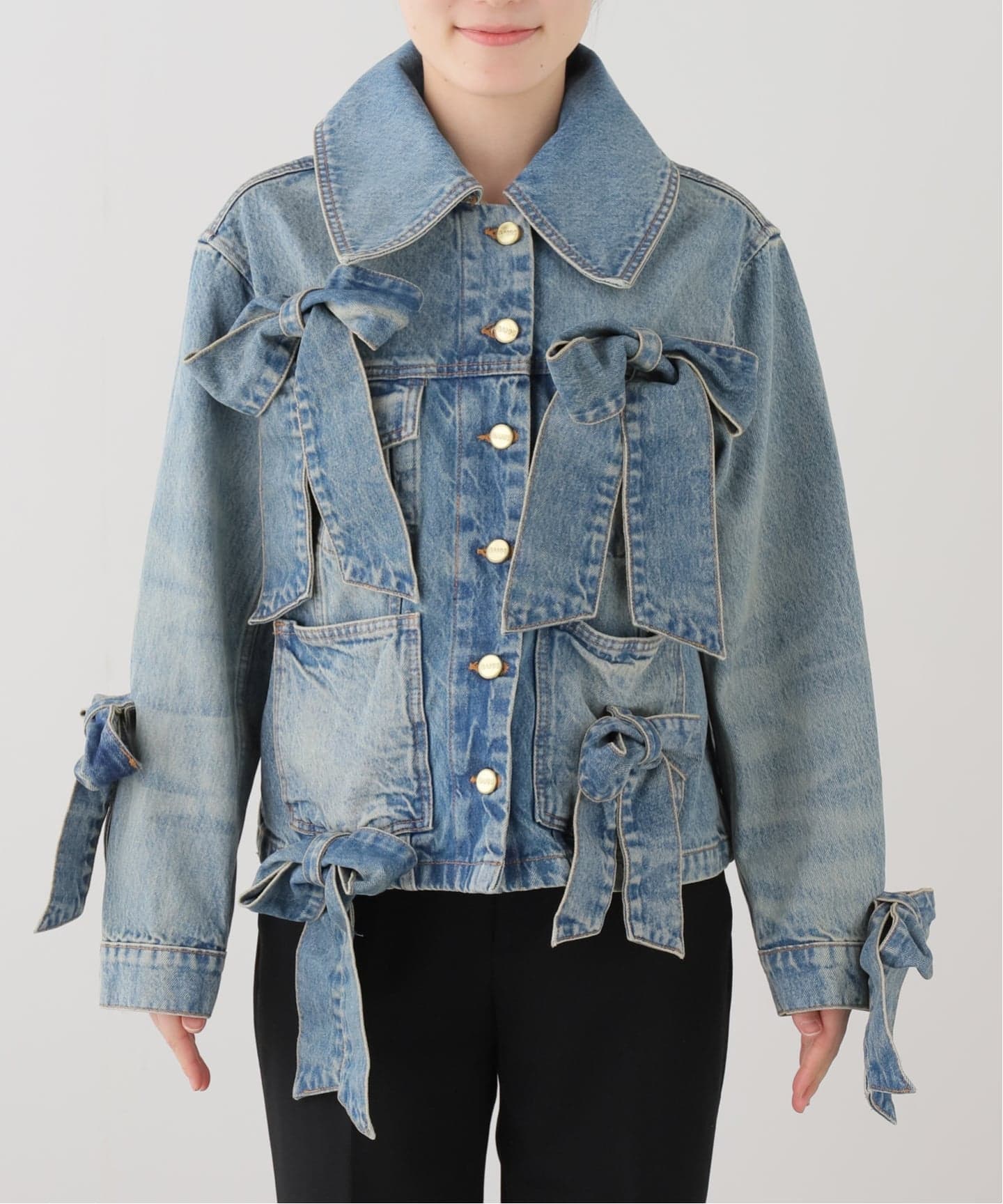 ジャケット・アウター GANNI Tint Rigid Denim Jacket GANNI / ガニー Tint Rigid Denim Jacket（デニムジャケット）｜UBY