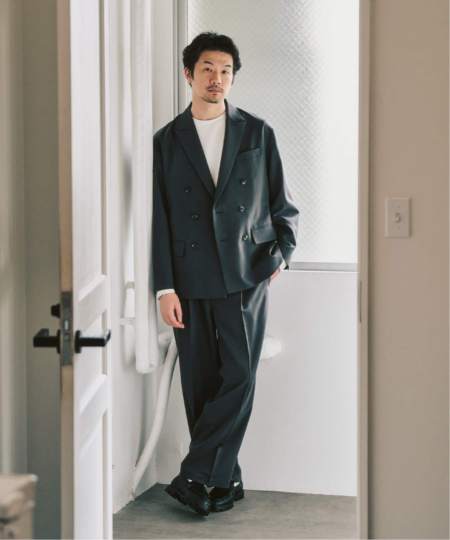 TRダブルワイドセットアップ ”ジャケット1点+パンツ1点” の2点セット