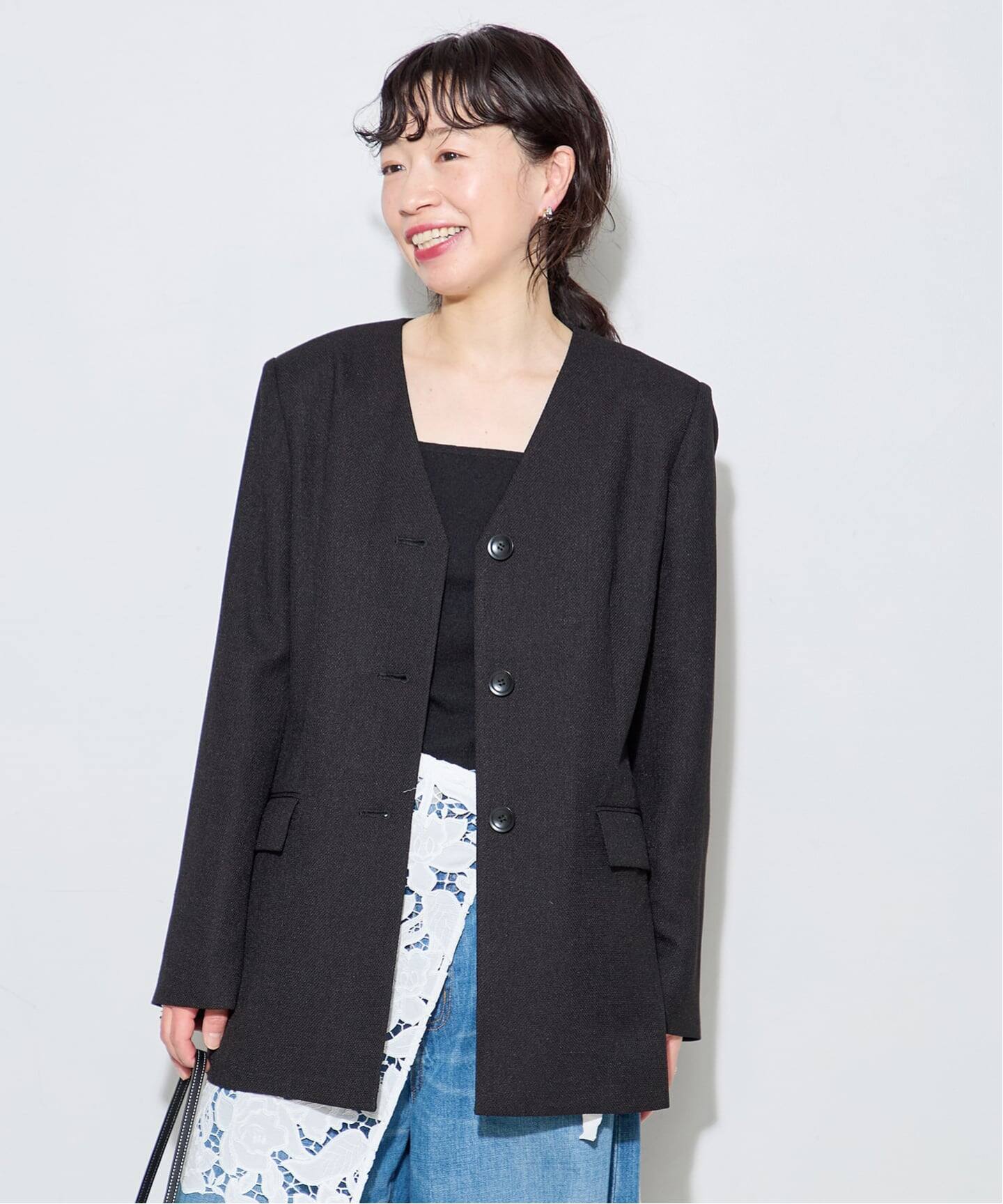 金子綾さん着用】リノオックス Vネックジャケット（ノーカラー 