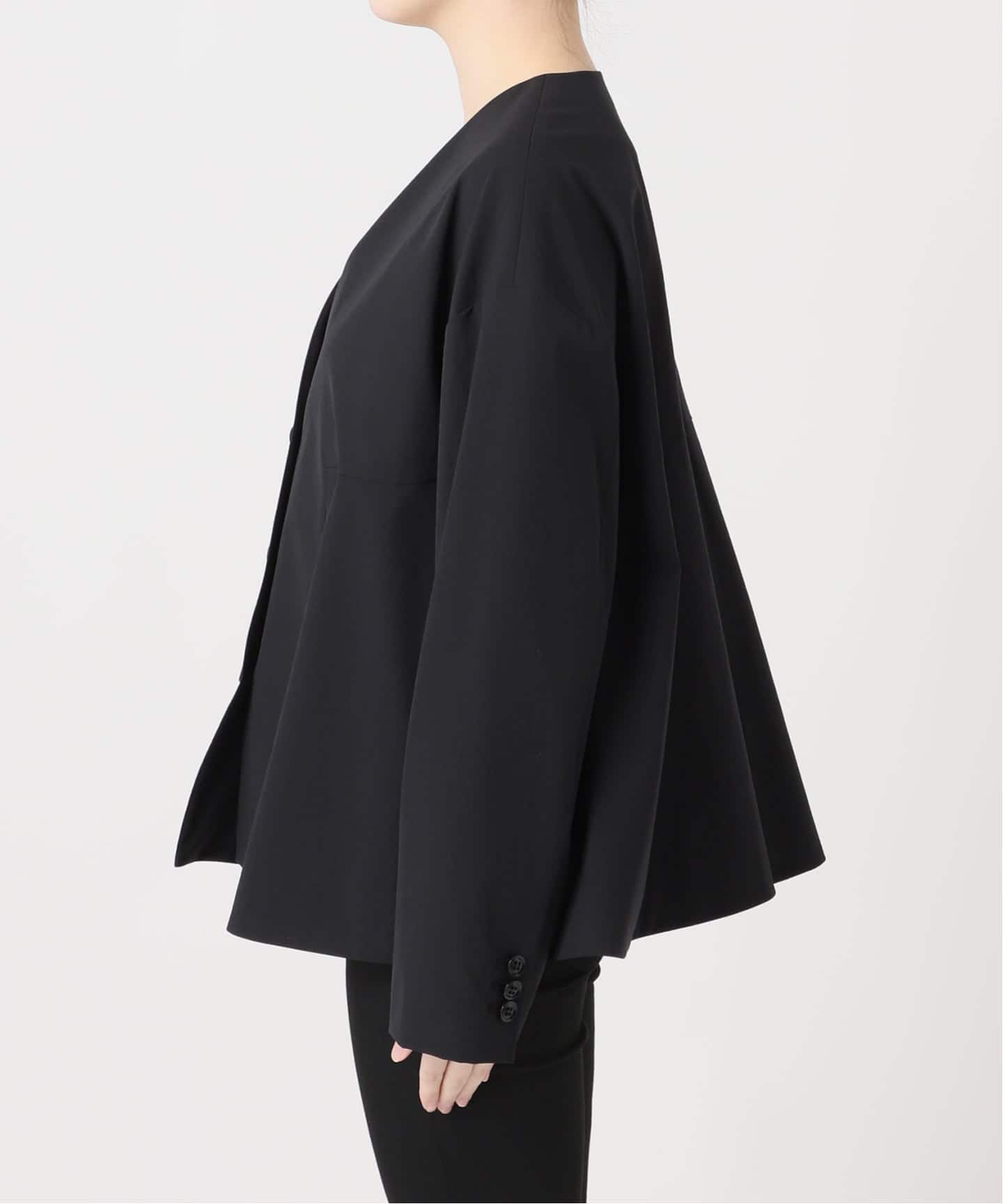 リネンナイロンストレッチフレアジャケット（ノーカラージャケット