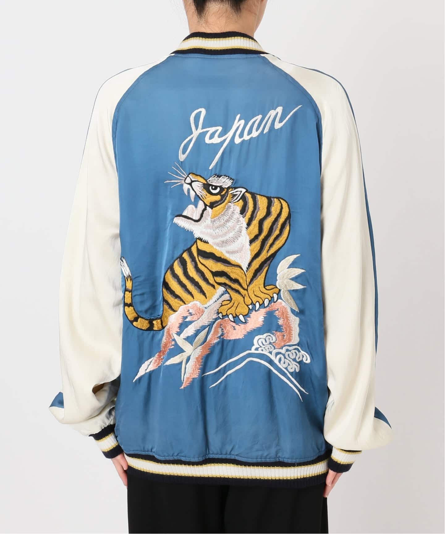STAMMBAUM/シュタンバウム】 シシュウスカジャン(その他ブルゾン STAMMBAUM/シュタンバウム】 シシュウスカジャン(その他ブルゾン