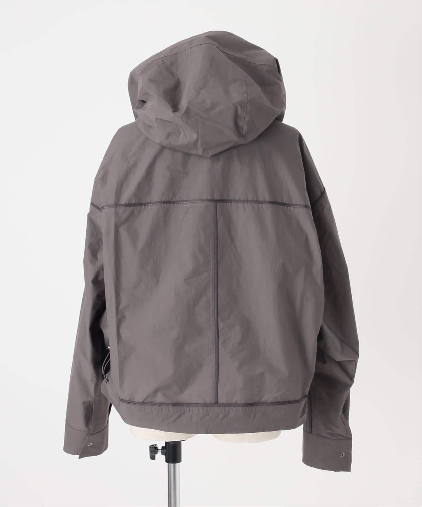 アパルトモン MINITZ/ミニッツ　ナイロンブルゾン　2026SS アパルトモン MINITZ/ミニッツ ナイロンブルゾン 2026SS - メルカリ