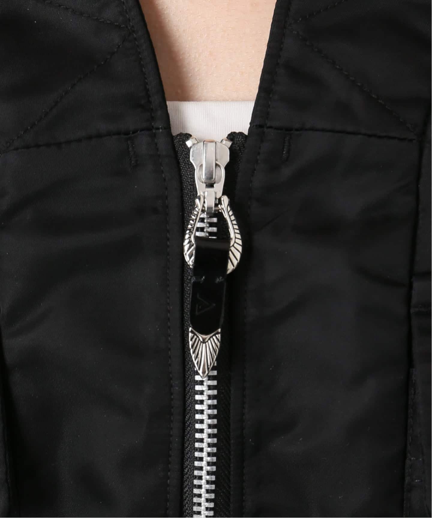 PHENIX×TOGA】CONVERTIBLE UTILITY TECH SHIRT BLOUSON（ミリタリー