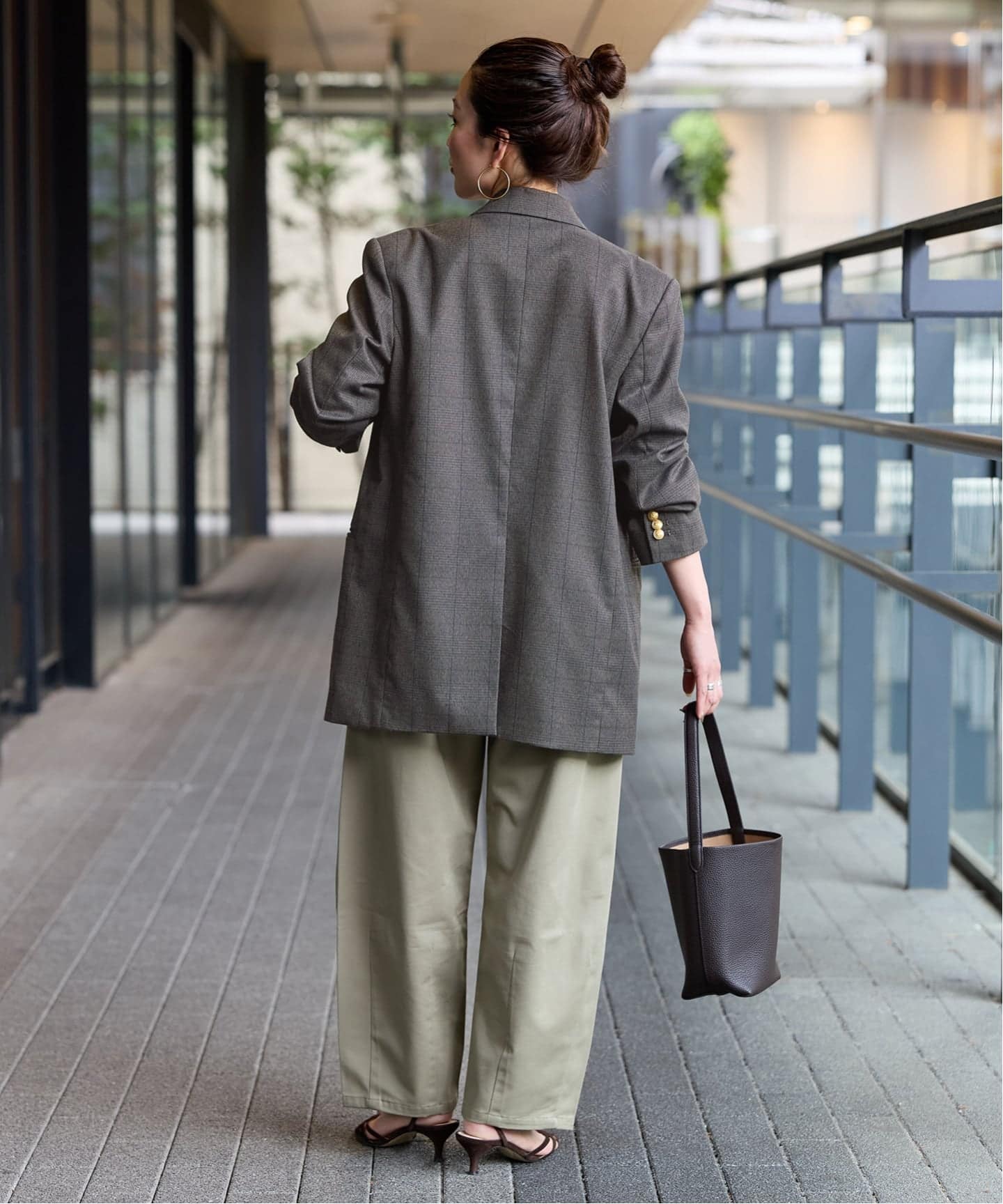 B.C STOK Wブレストボクシー4Bブレザー　ベージュ　M 追加》《S/M展開あり》Wブレストピークド4Bジャケット2（テーラード