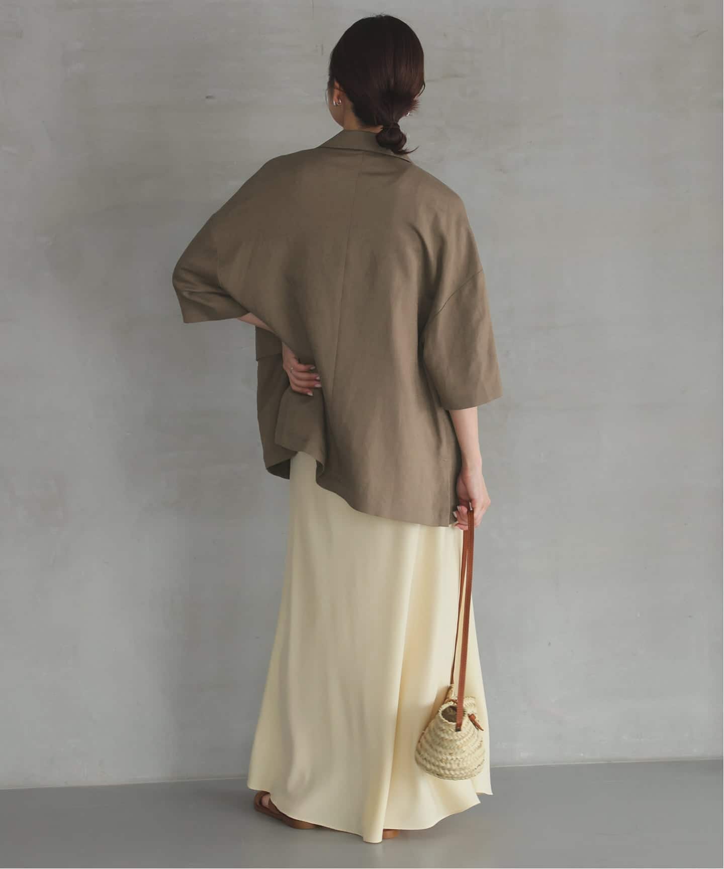 SLOBE IENA リネンレーヨンハーフスリーブジャケット　カーキ　38 WEB限定/追加》リネンレーヨンハーフスリーブジャケット（その他