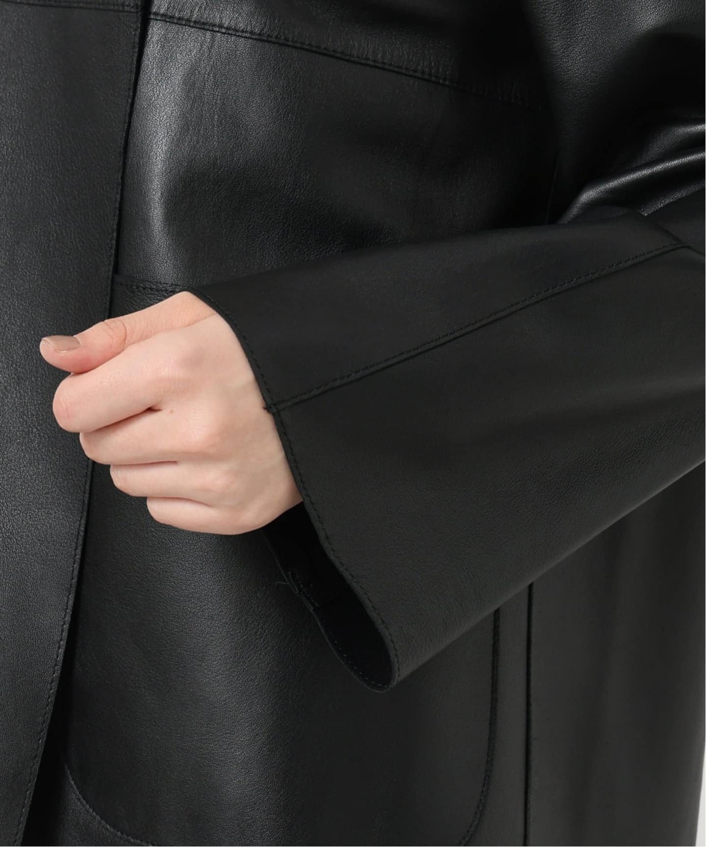 追加予約》IENA LA BOUCLE SHEEPレザージャケット（ノーカラー