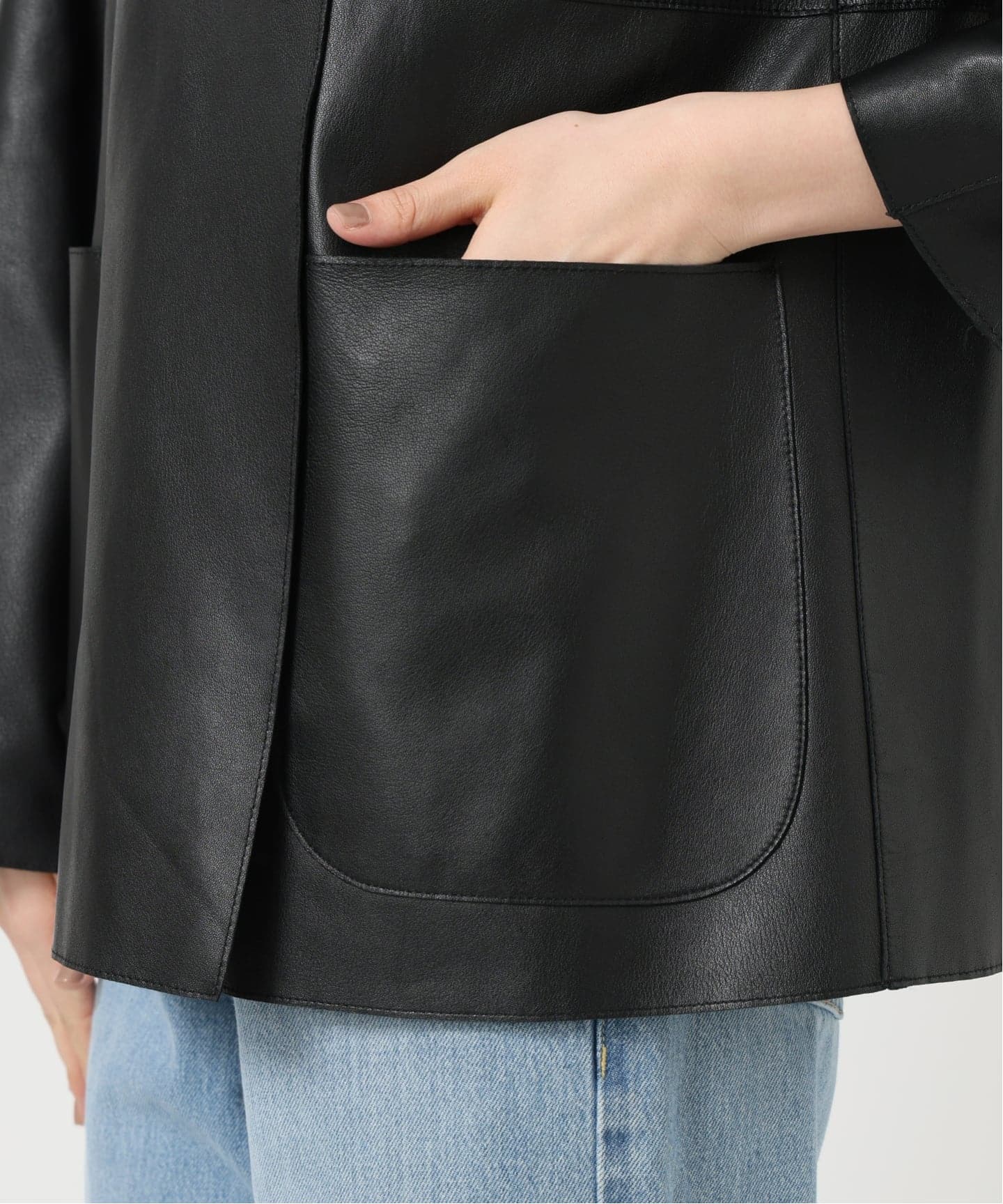 追加》IENA LA BOUCLE SHEEPレザージャケット（ノーカラージャケット