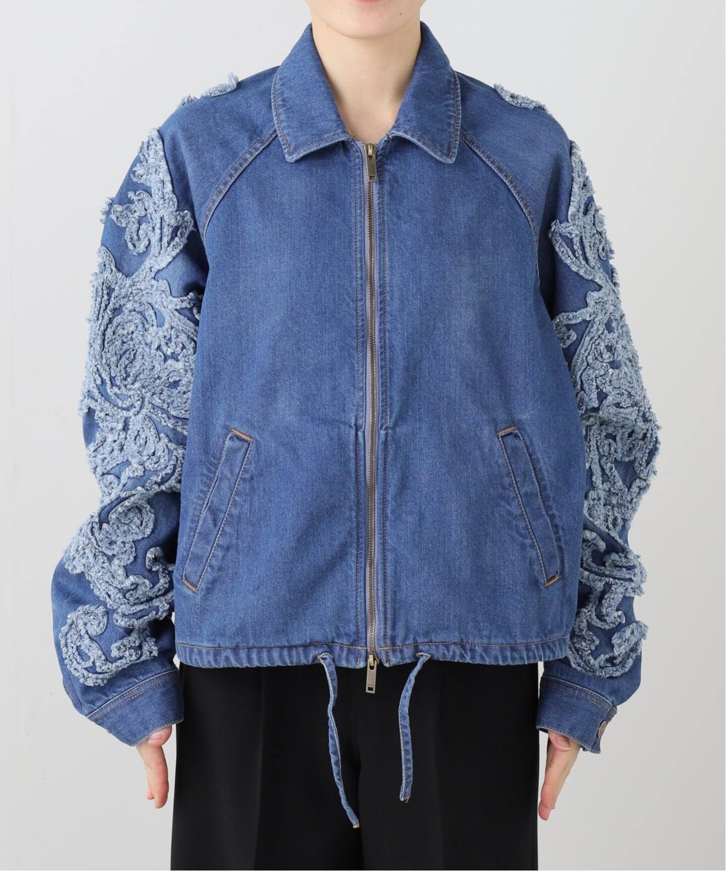 TAAKK SCULPTURAL EMBROIDERY DENIMBLOUSON TA26SS-BL030：デニム