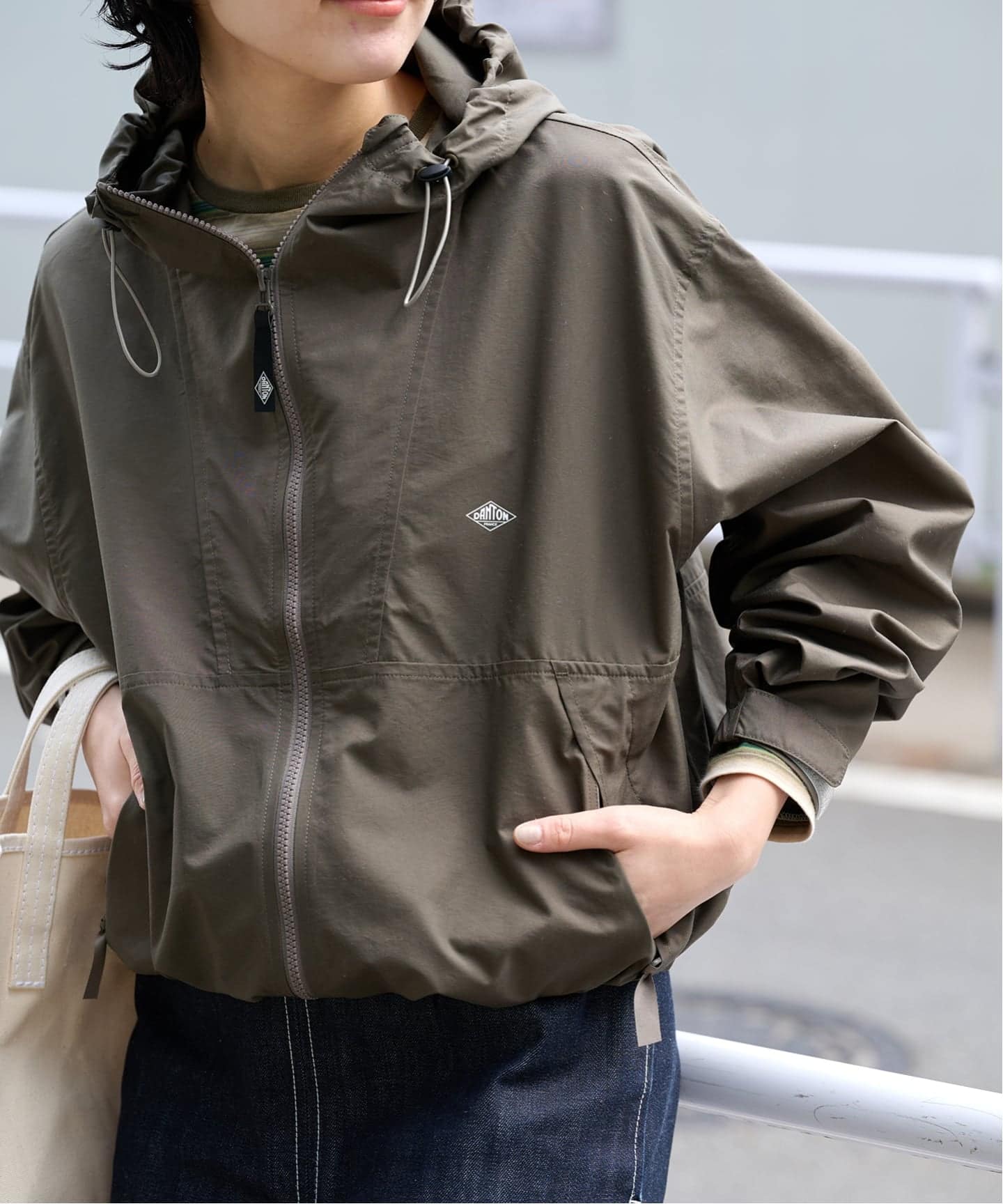 DANTON HOODED SHORT JACKET（ナイロンジャケット）｜BOICE FROM