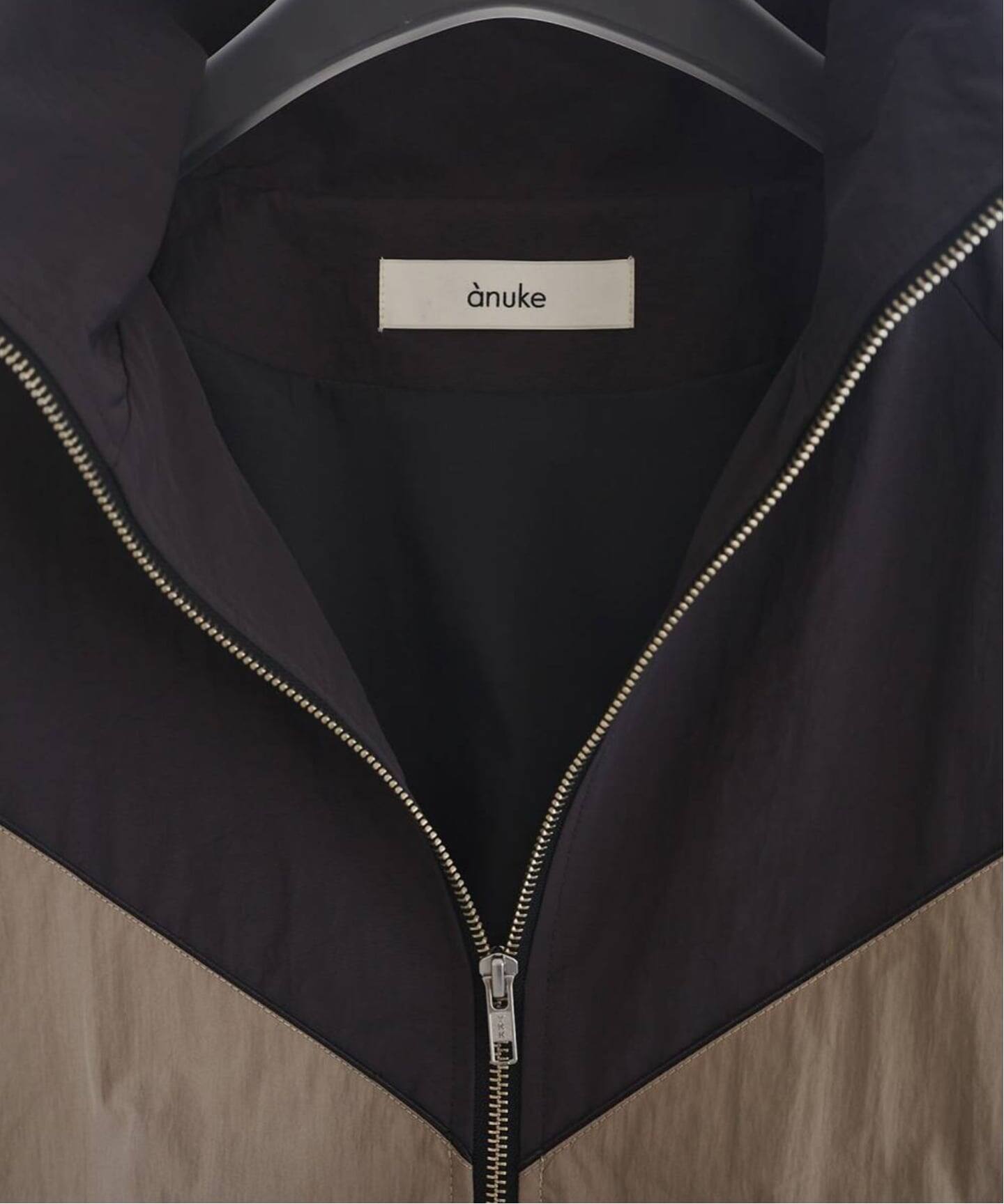 anuke Nylon Track Blouson（ナイロンジャケット）｜BOICE FROM