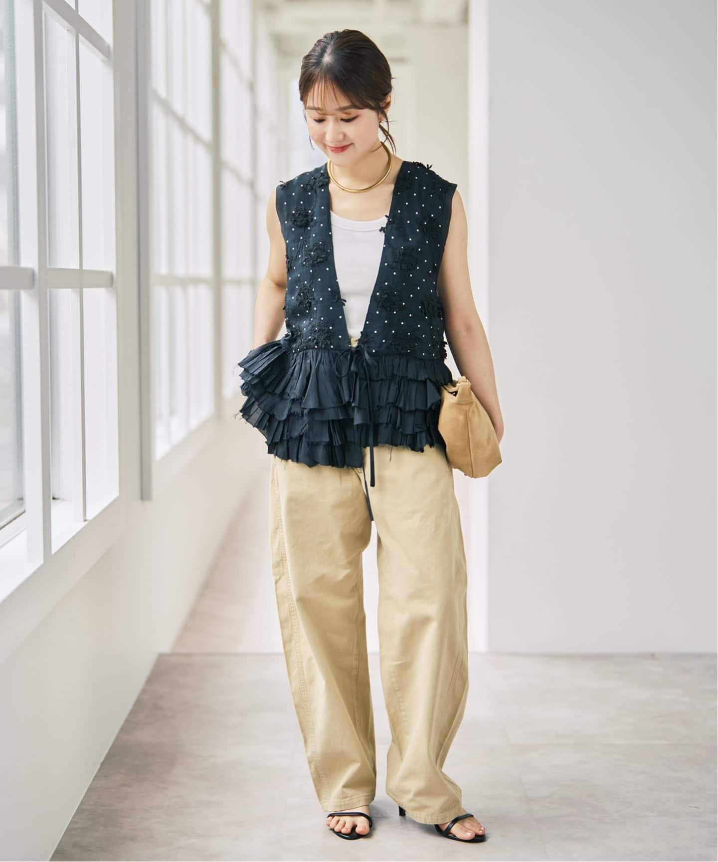 別注 / 予約》crinkle crinkle crinkle Frill rayon shantung vest