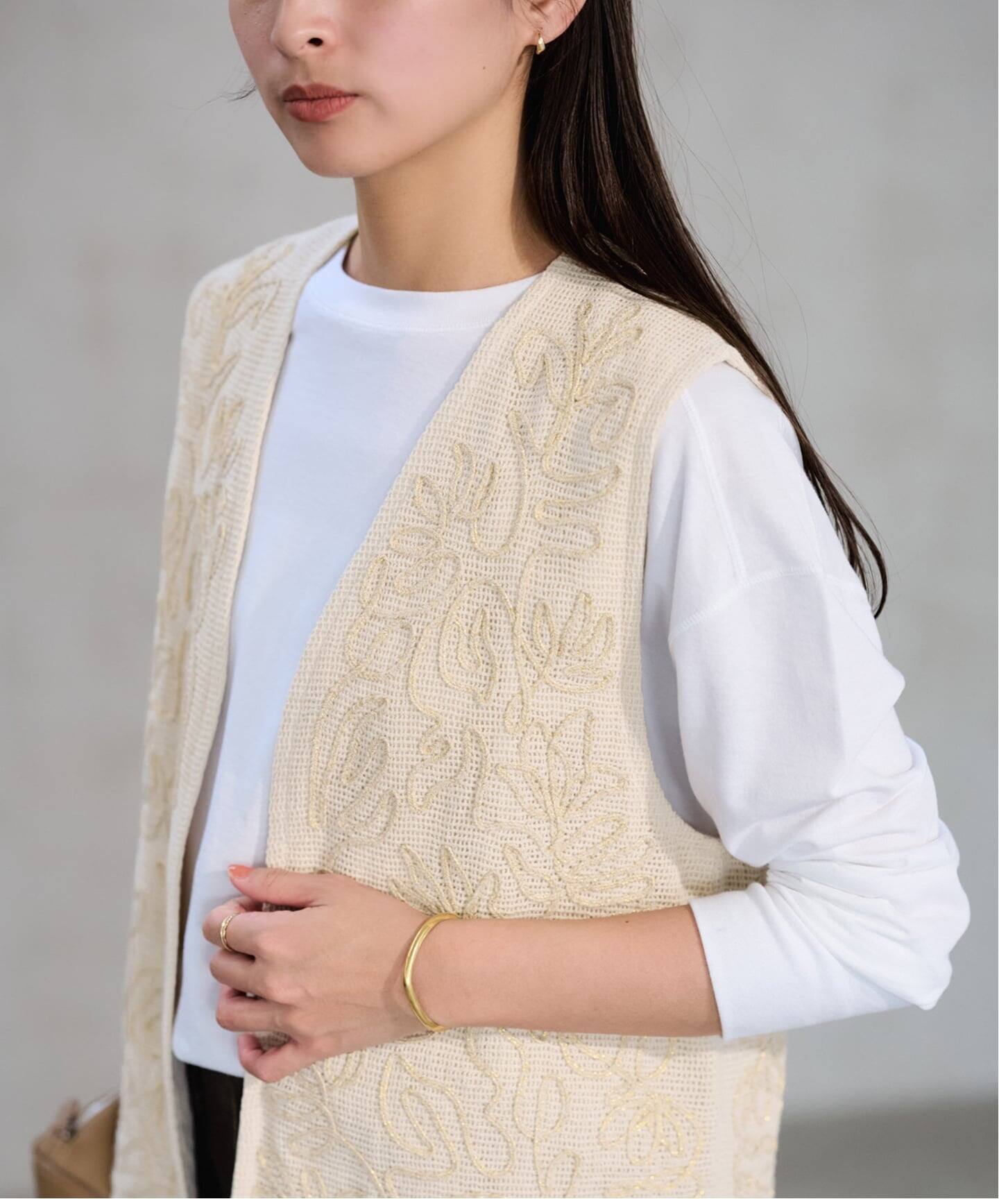 【FRAMeWORK】コットンレースエンブロイダリーベスト ≪予約≫メッシュエンブロイダリーベスト（ベスト）｜FRAMeWORK