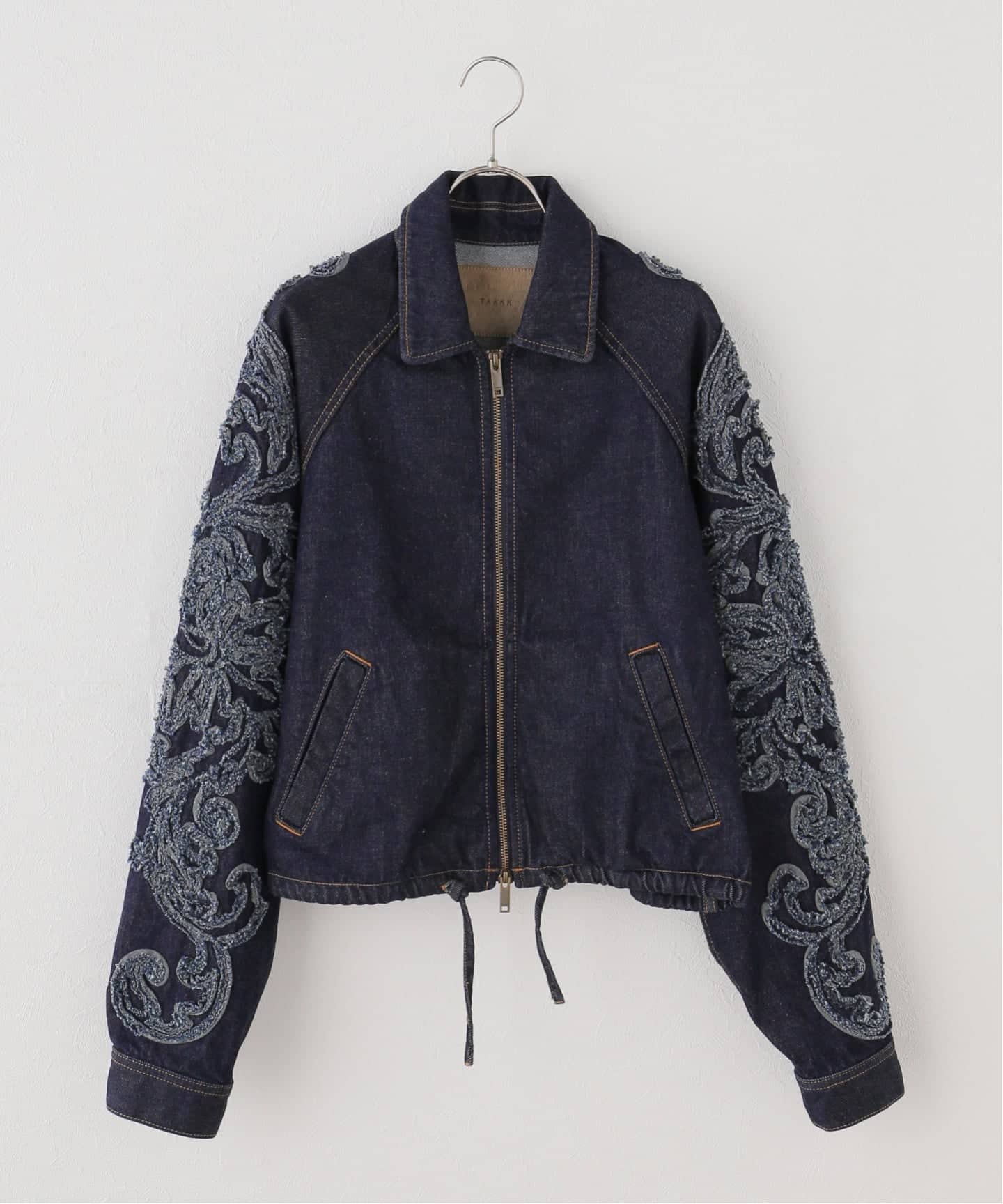 TAAKK/ ターク SCULPTURAL EMBROIDERY DENIMBLOUSON（その他ブルゾン