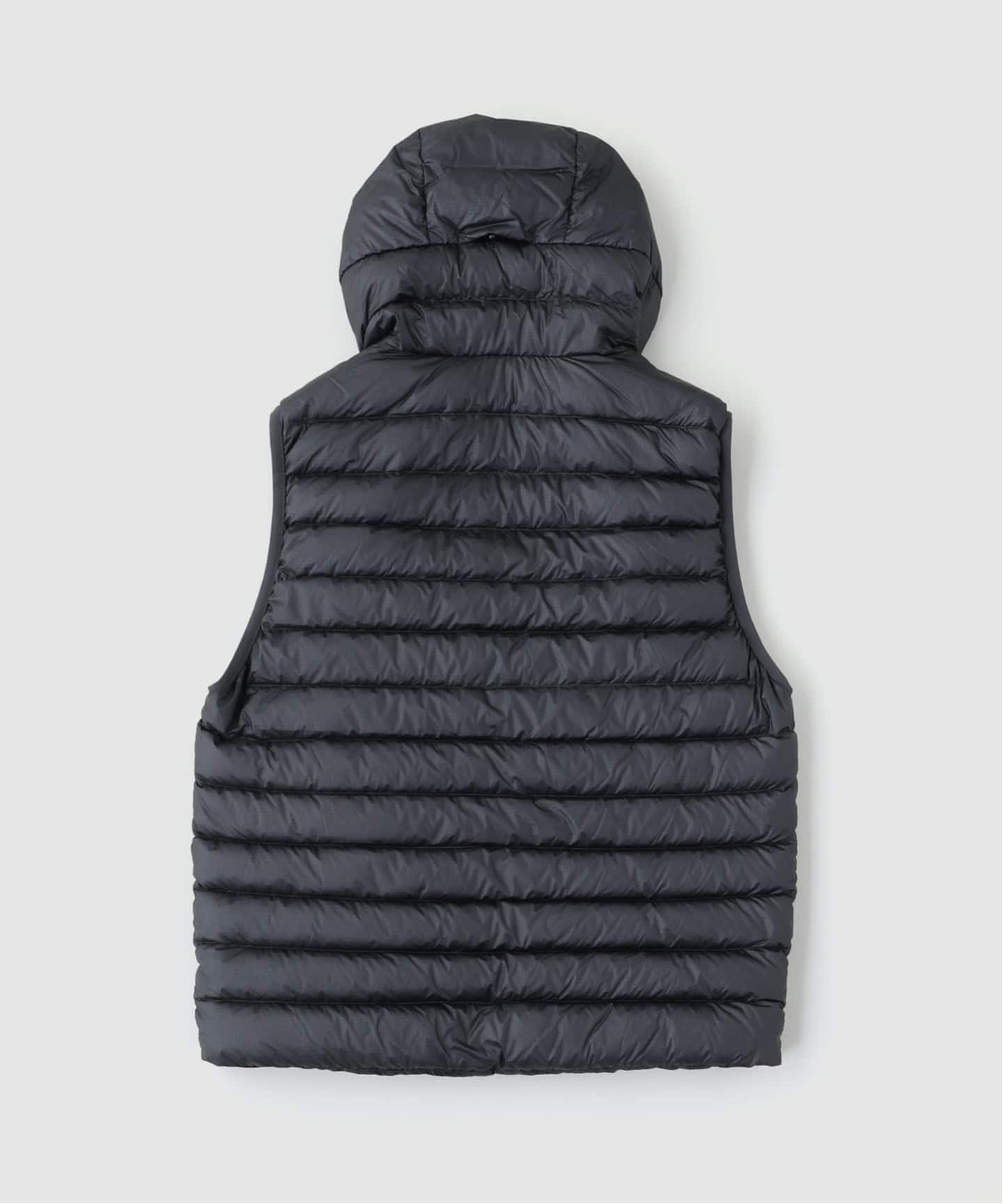 C.P.Company / シーピーカンパニー D.D. SHELL GOGGLE DOWN GILET