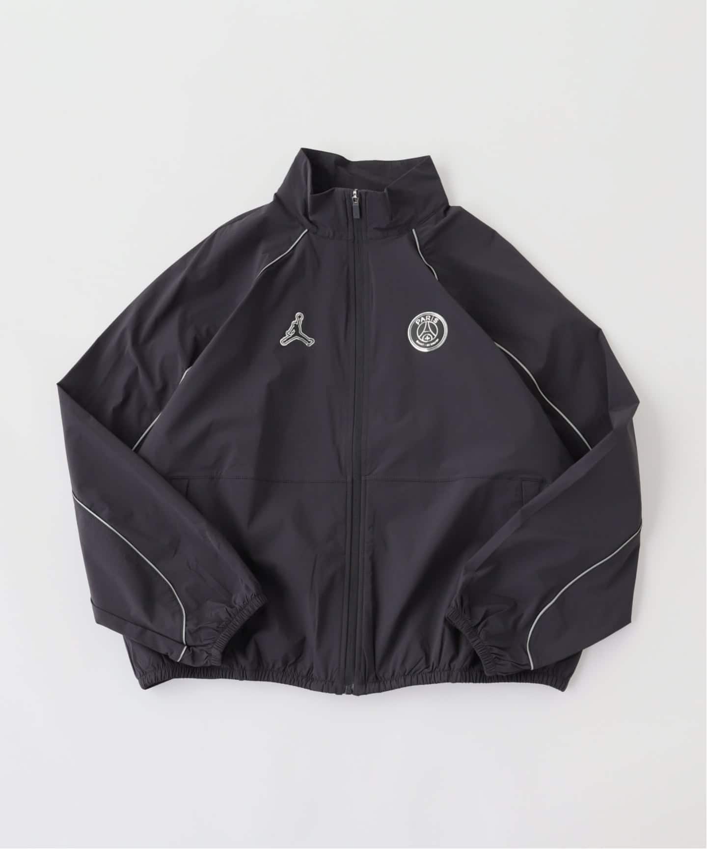 Nike グレー ウィンドブレーカー PARIS IENA 【公式通販】