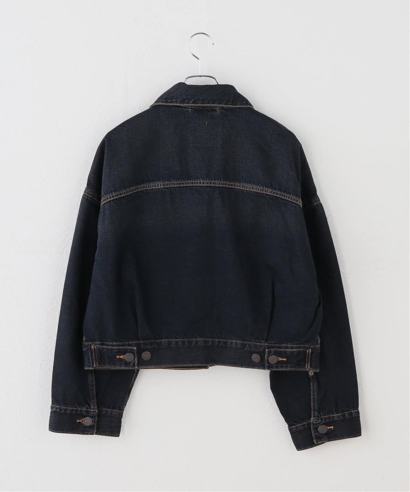 LEVI'S/リーバイス】 LOOSE CROP TRUCKER（デニムジャケット
