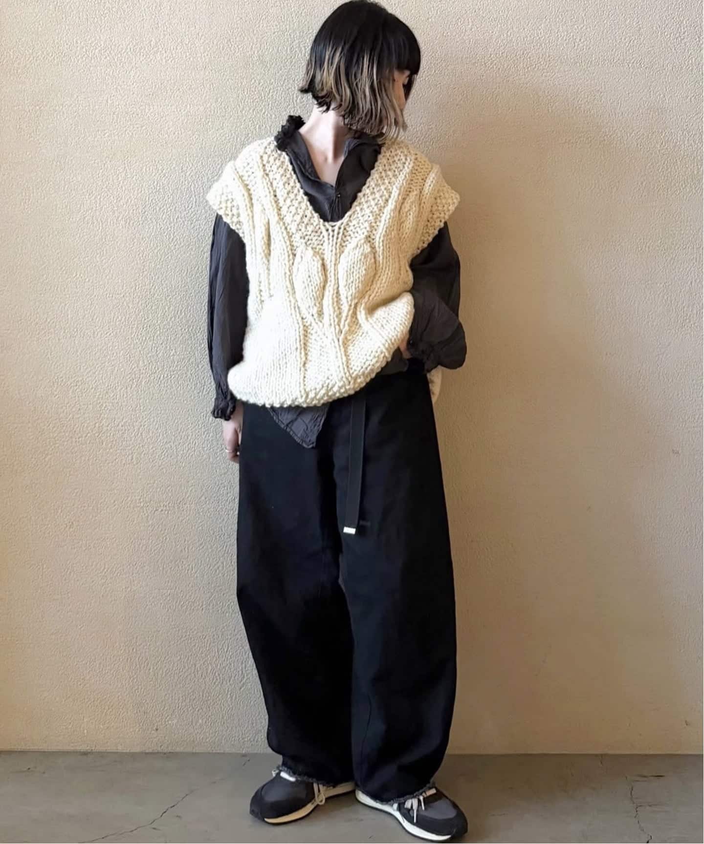 MAYDI 】Hand-Knit V-neck Vest（ベスト）｜journal standard luxe