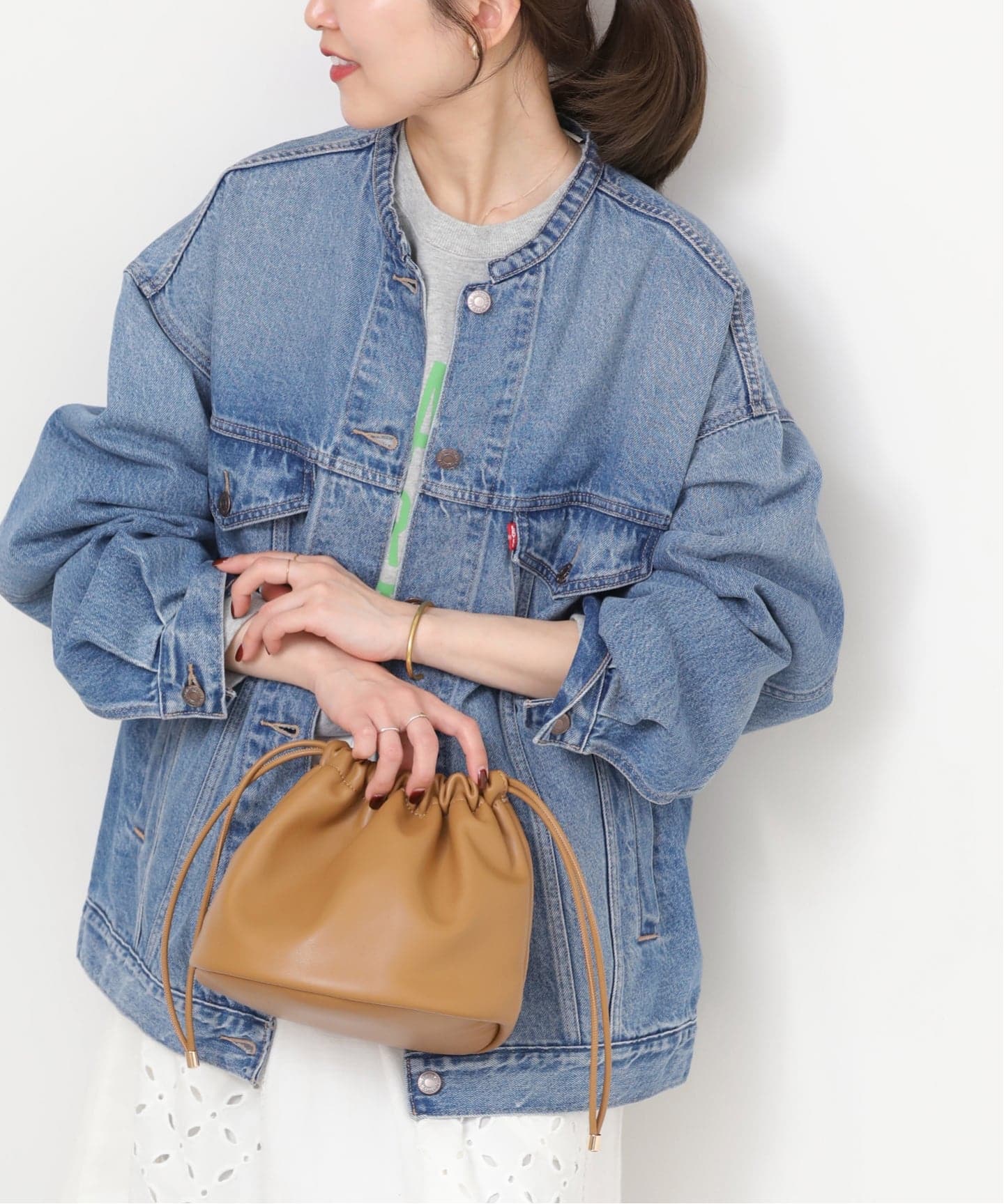 別注【LEVI'S】COLLARLESS XL TRUCKER：デニムジャケット（デニム