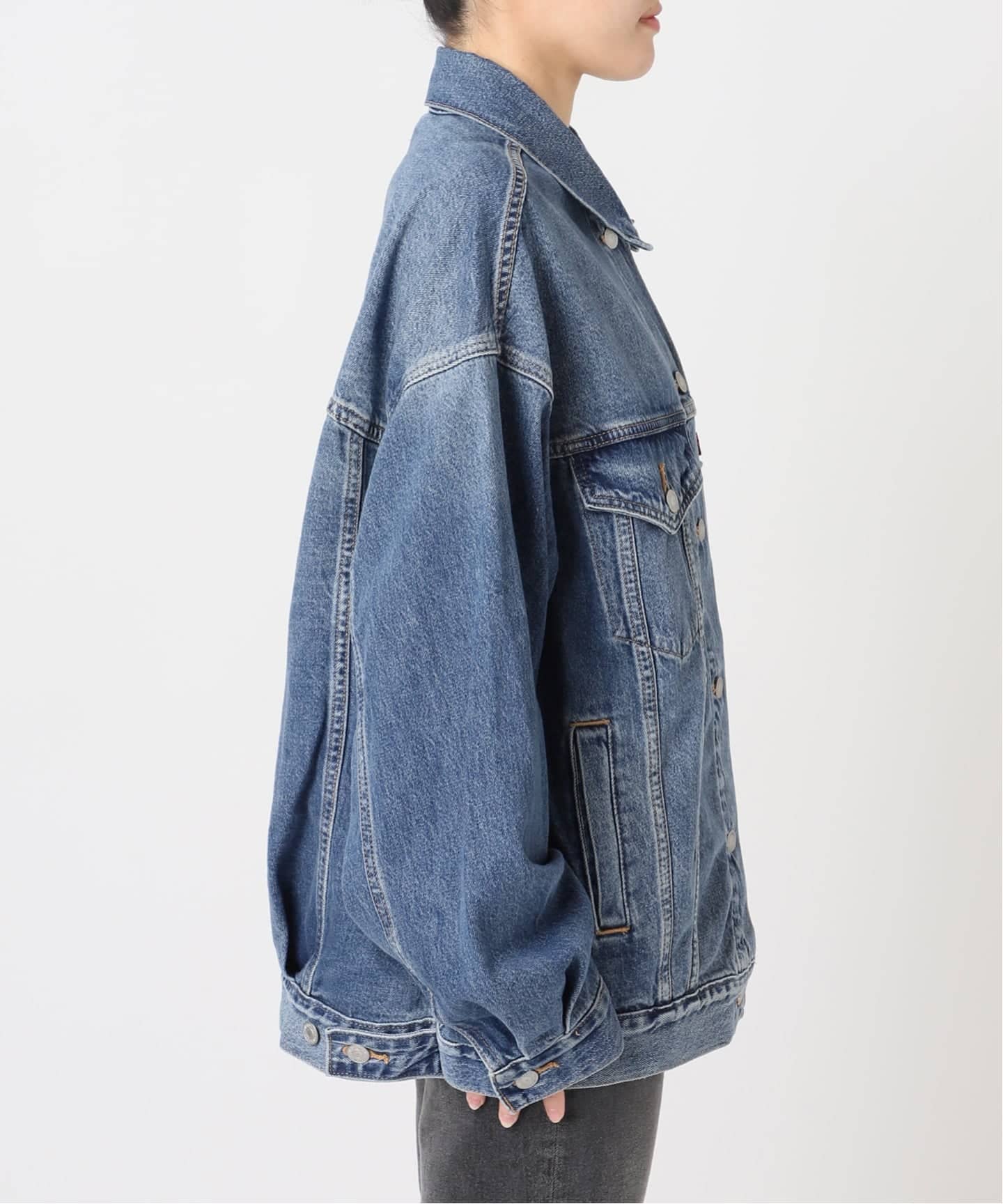 予約》【LEVI'S/リーバイス】XL WOMENS TRUCKER（デニムジャケット