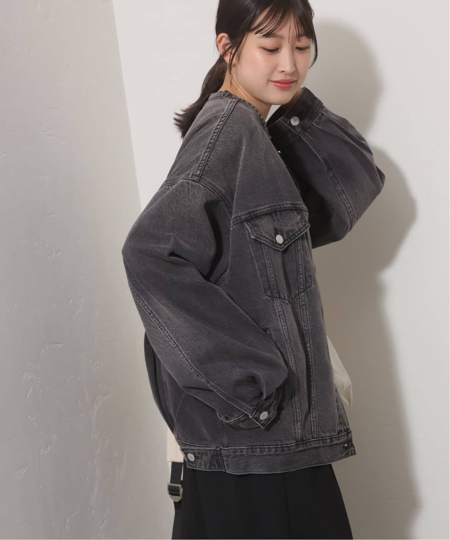 別注【LEVI'S】COLLARLESS XL TRUCKER BK：デニムジャケット（デニム