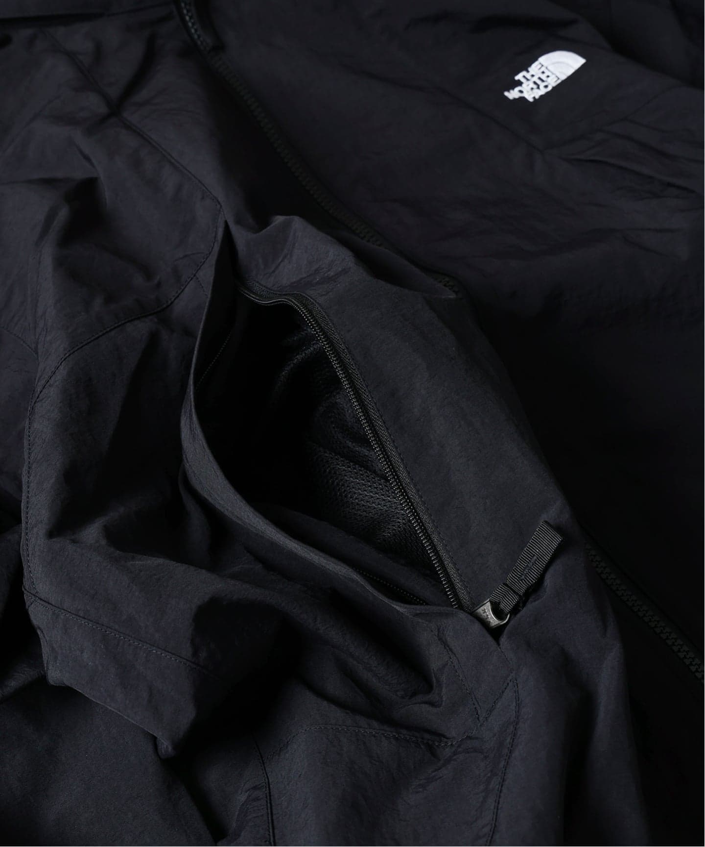 THE NORTH FACE / ノースフェイス バーサタイルブルゾン（ナイロン