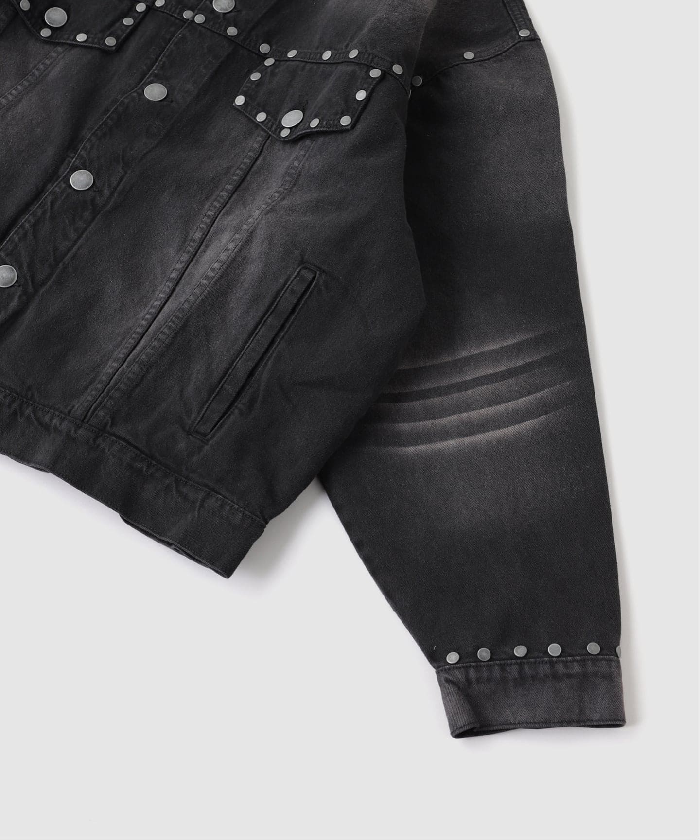INTODUSK / イントゥダスク STUDS DENIM JACKET（デニムジャケット