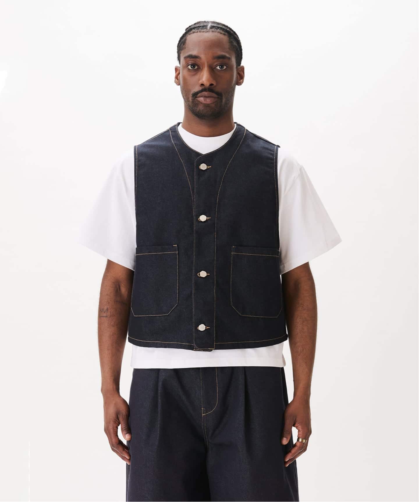 Estudio Niksen / エストゥディオ・ニクセン Raw Denim Stitch Vest