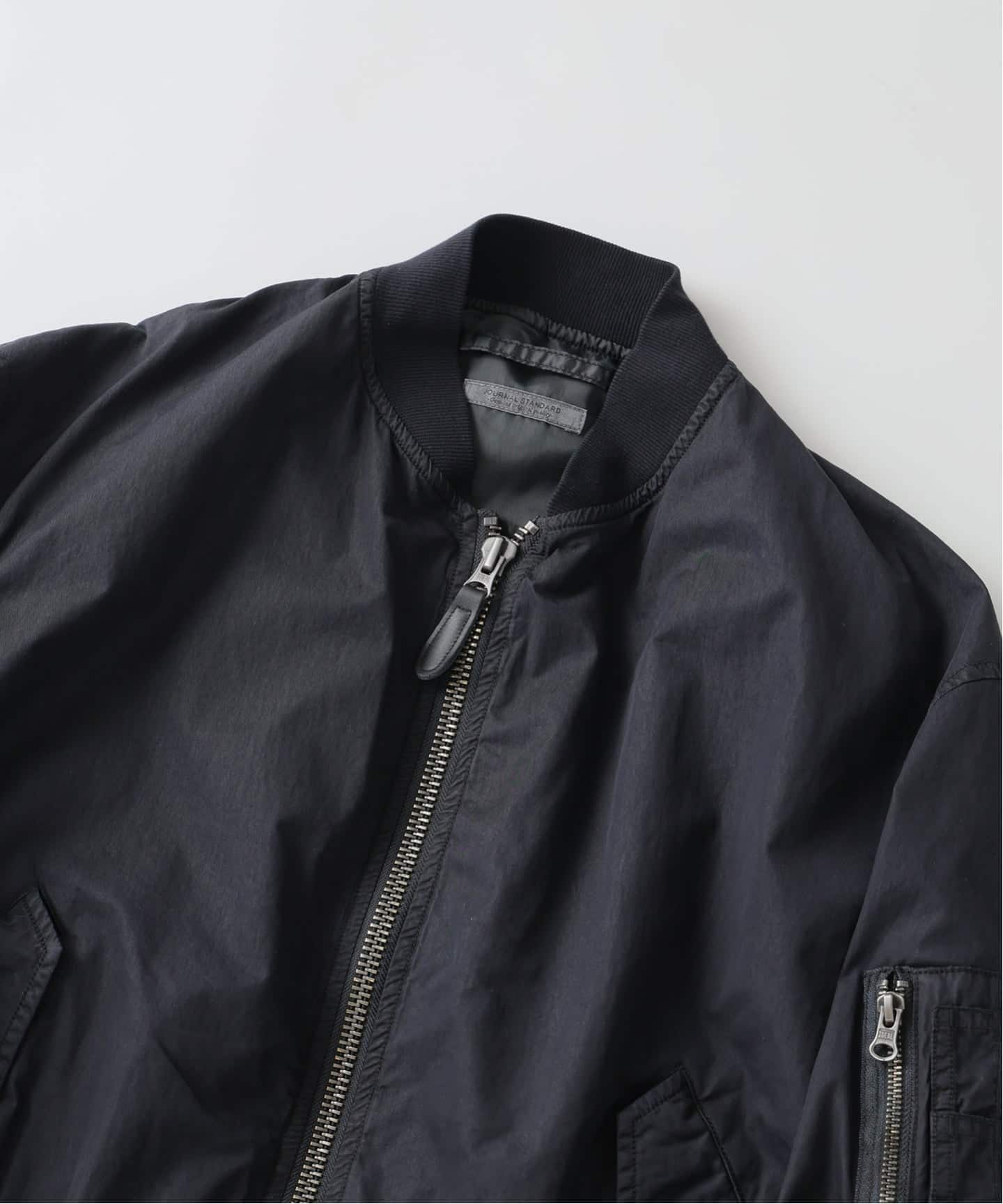 オーバー フィット ライト ボンバー ガーメントダイ ブルゾン（MA-1