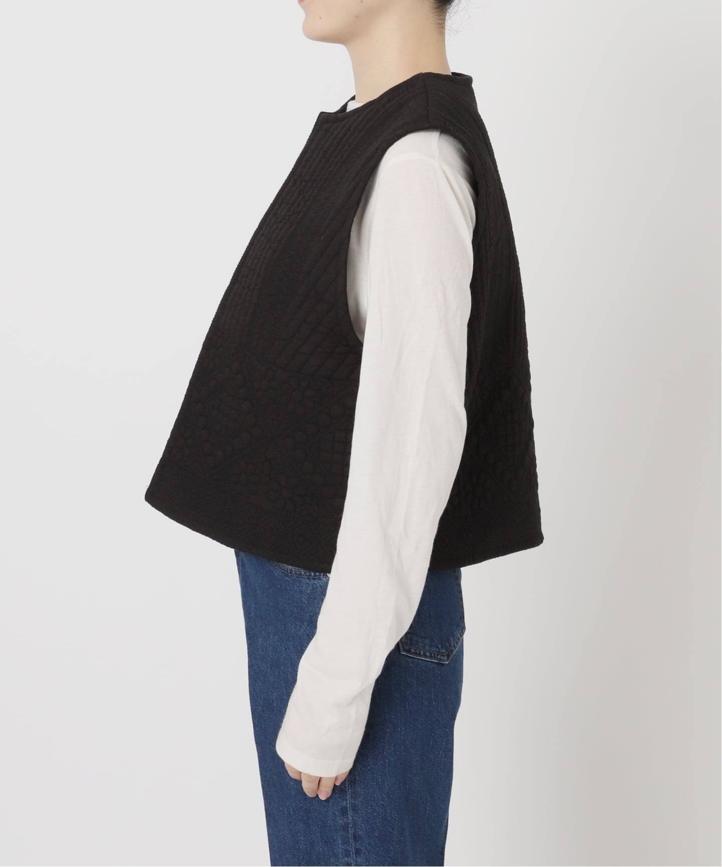 キルティング刺繍ベスト（ベスト）｜B.C STOCK（ベーセーストック）の