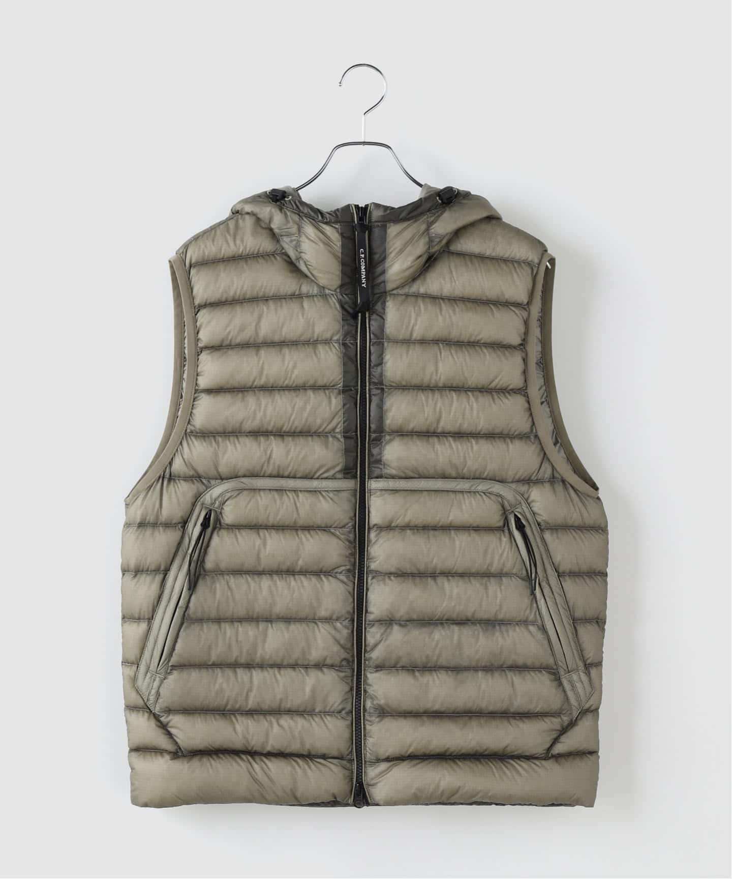 C.P.Company / シーピーカンパニー D.D. SHELL GOGGLE DOWN GILET