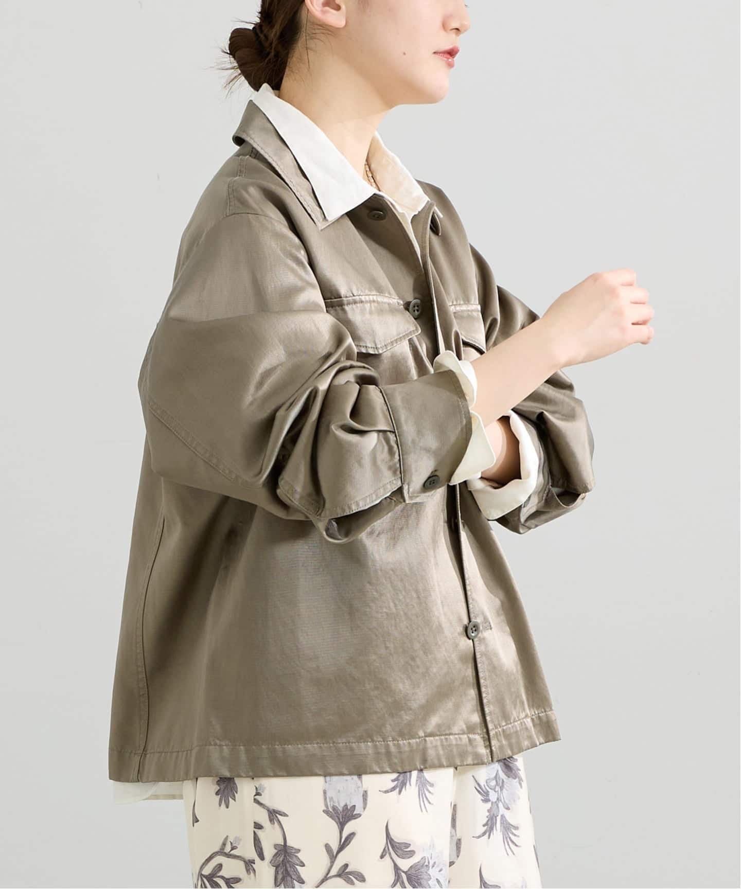 美品　Bedsidedrama プリーツレース　ブルゾン カーキ　ミリタリー　Ｆ フィブリルサテン ミリタリーブルゾン（ミリタリー）｜IENA（イエナ