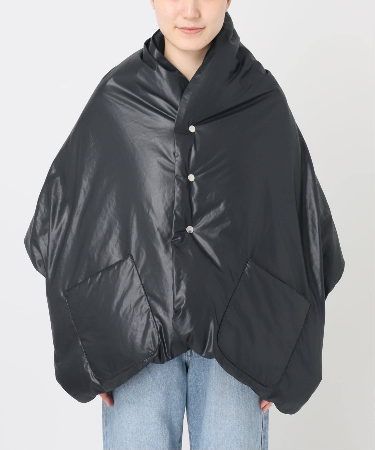 miffew ミフュー REVERSIBLE DOWN CAPE 予約》miffew/ミフュー REVERSIBLE DOWN CAPE ダウンジャケット