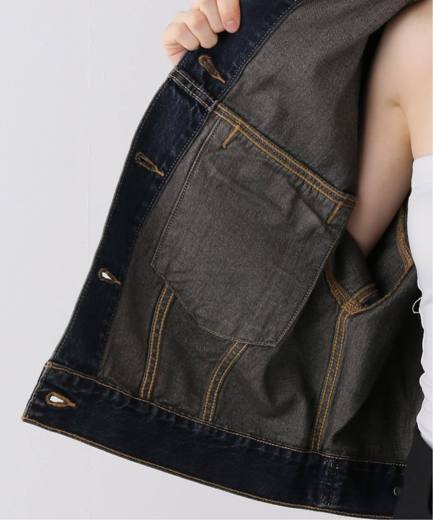 LEVI'S/リーバイス LOOSE CROP TRUCKER 0089L-0007（デニムジャケット