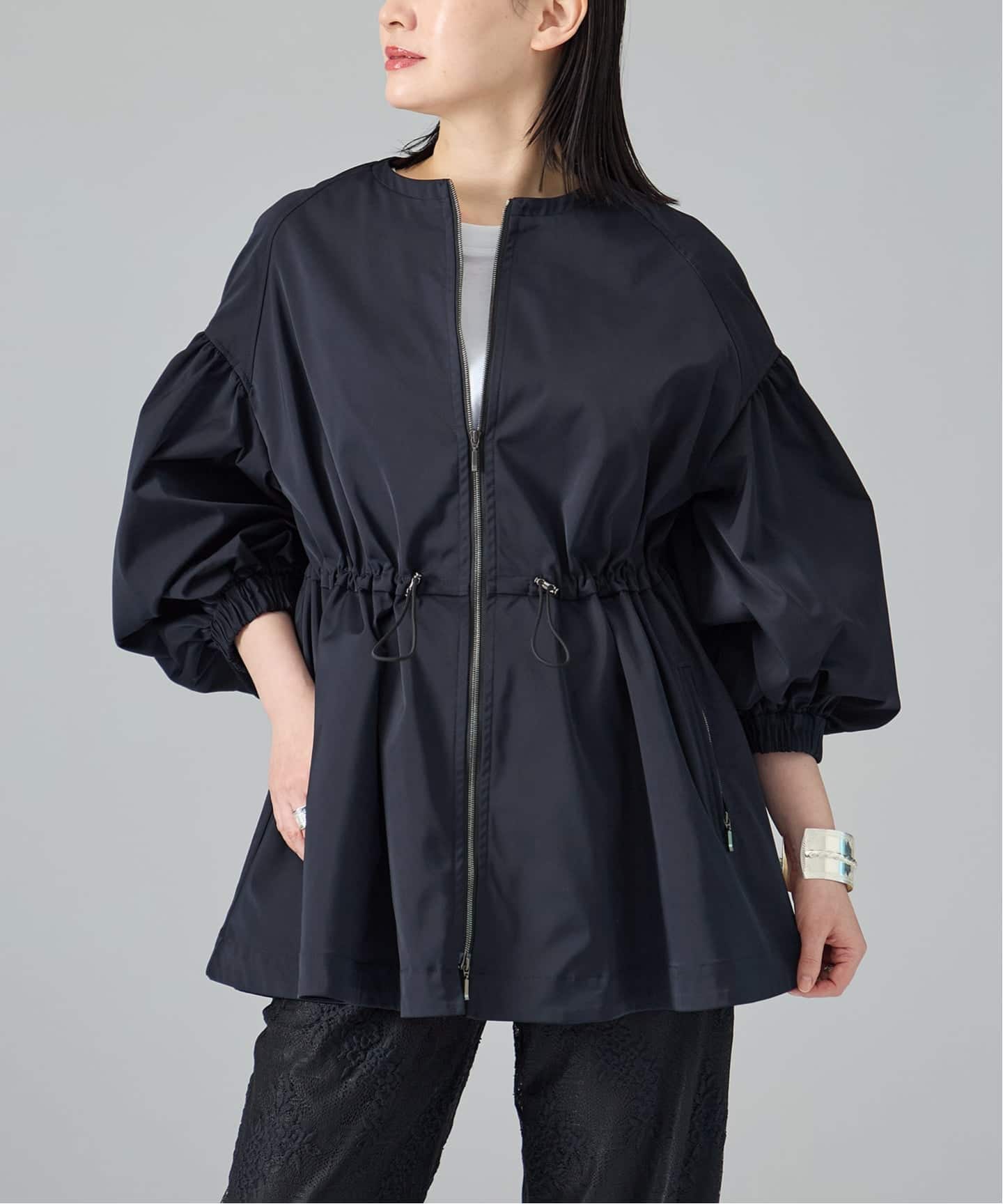 追加2予約》ノーカラーギャザーZIPブルゾン（その他ブルゾン／アウター