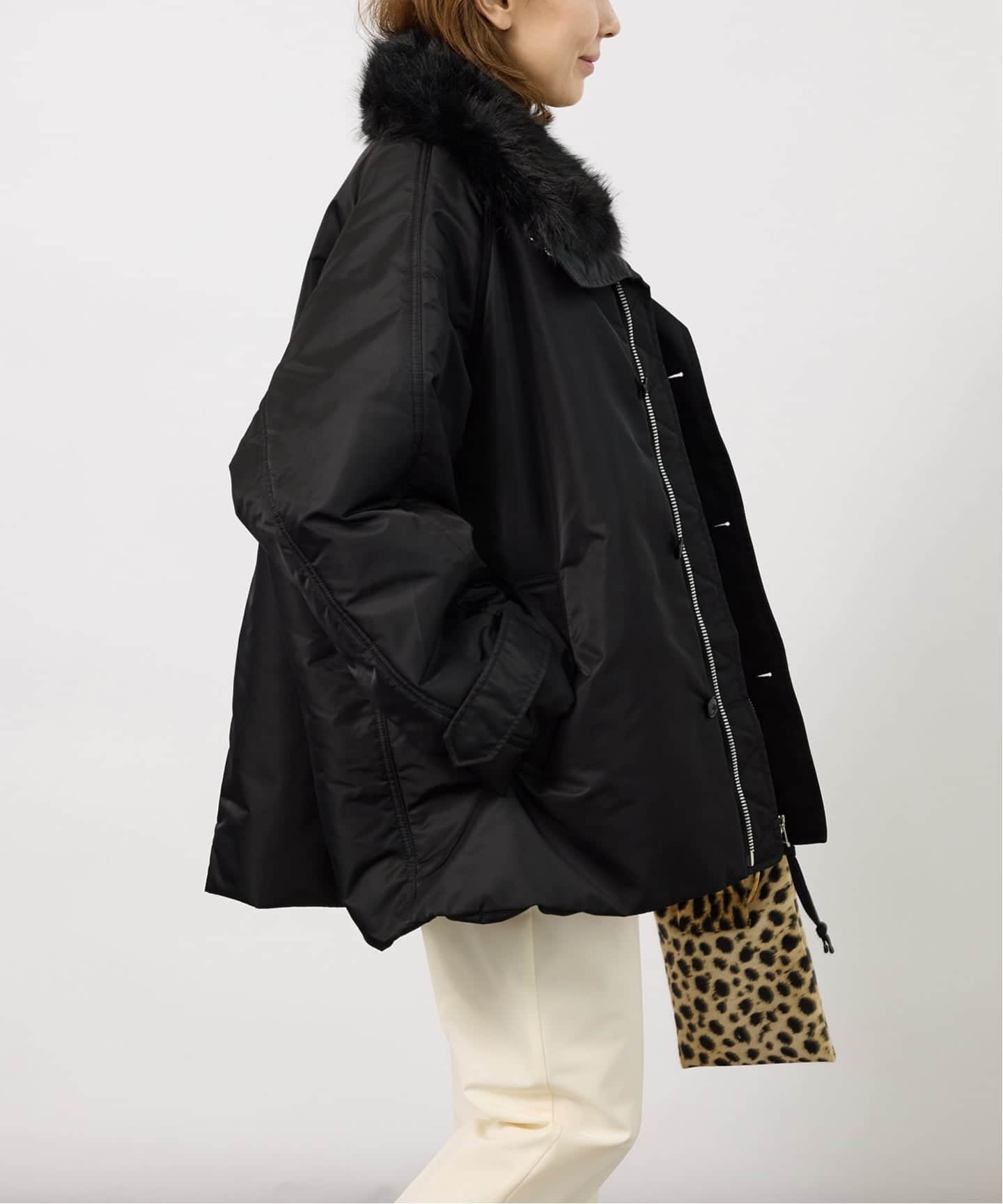 upper hights アッパーハイツ The U-Bench Mid 403A41402（中綿