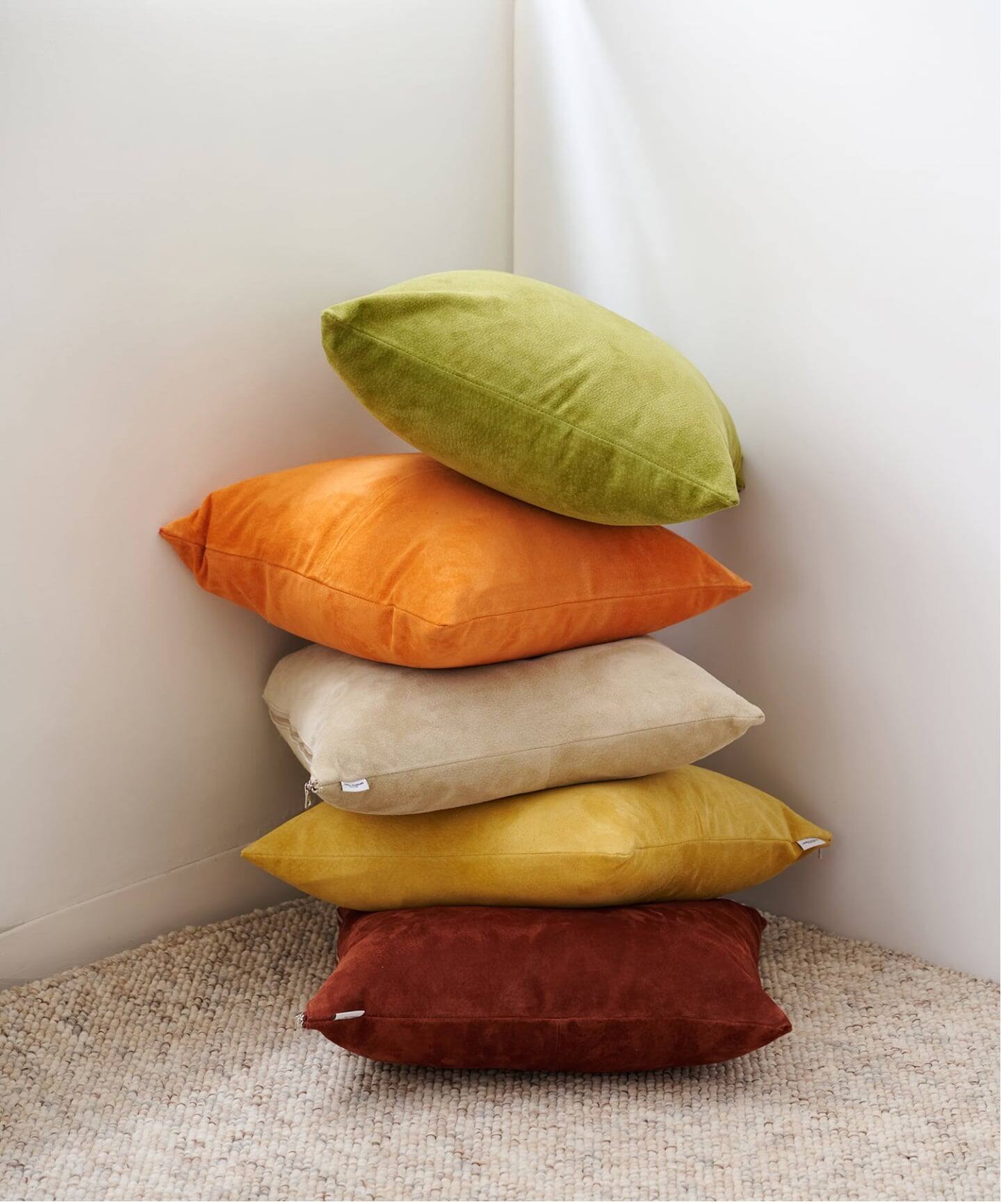 予約》SUEDE LEATHER CUSHION クッションカバー（クッション