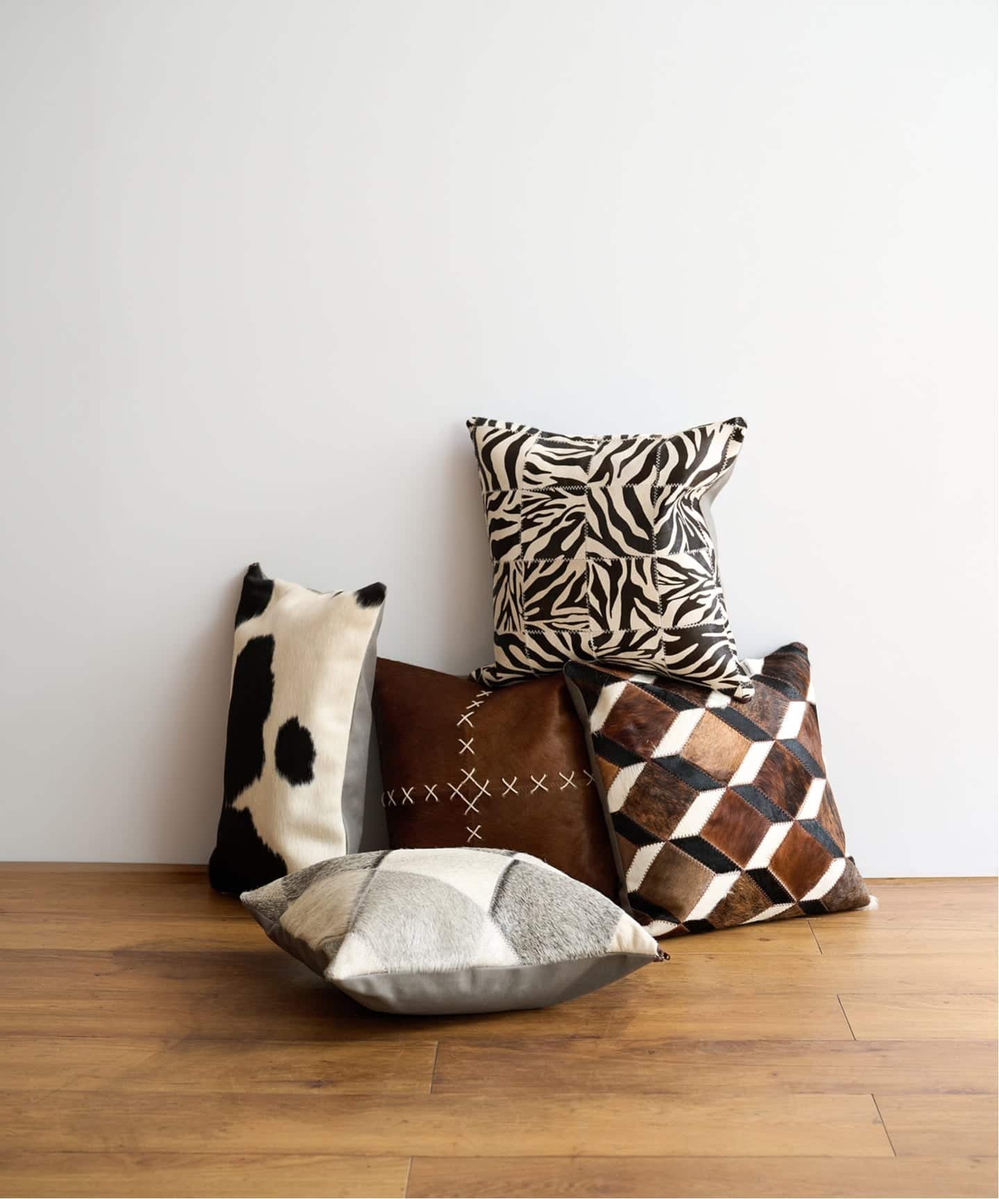 予約》COWHIDE CUSHION BR PATCH クッションカバー 45cm（クッション