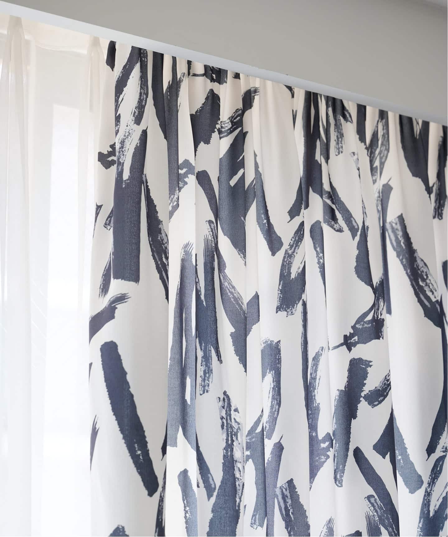 予約》CURTAIN STROKIA 100x200 2枚セット（インテリアファブリック