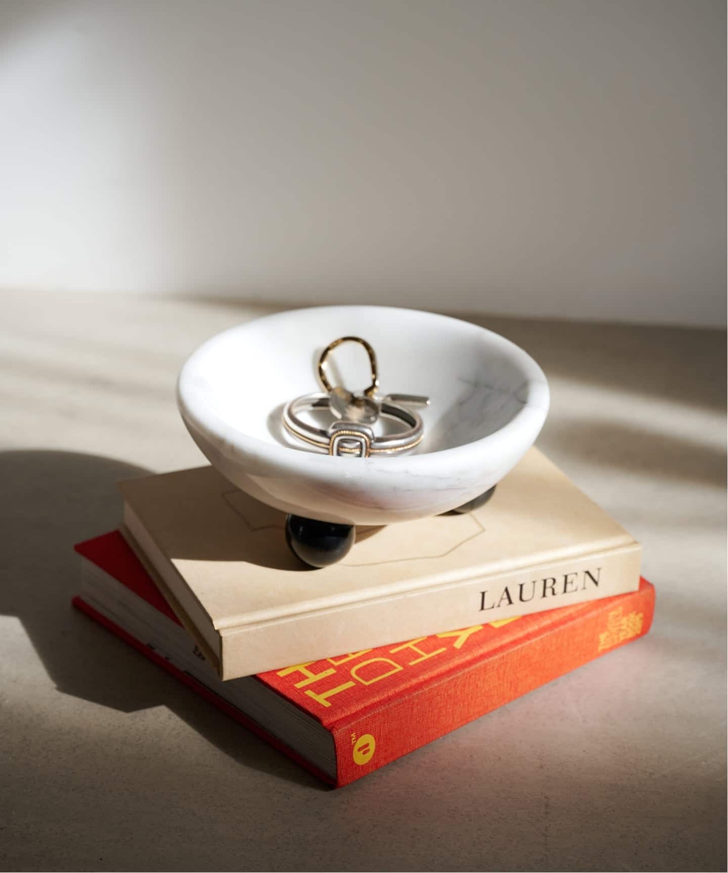 MARBLE BOWL WITH STAND トレイ（収納グッズ）｜JOURNAL STANDARD