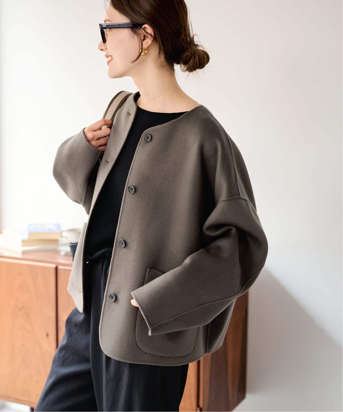≪予約≫ハミルトンリバークルーネックショートコート（ノーカラー