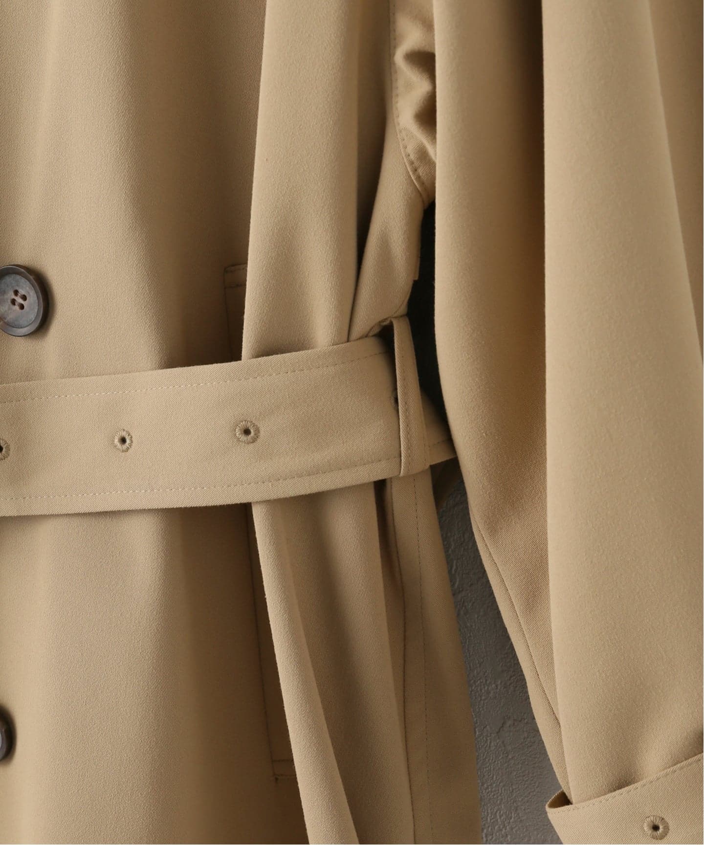 ポリエステルギャバダブルカラートレンチコート（トレンチコート