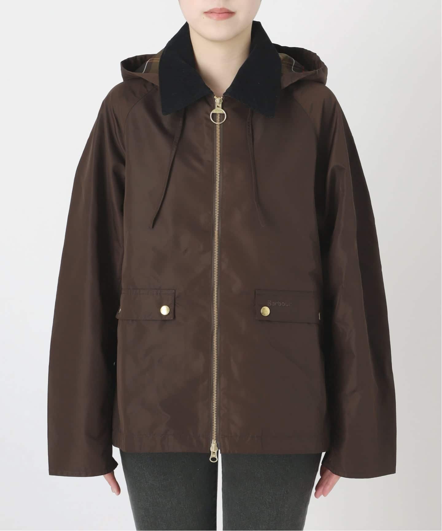 予約》［26SS新作］別注【Barbour/バブアー】modified short jacket