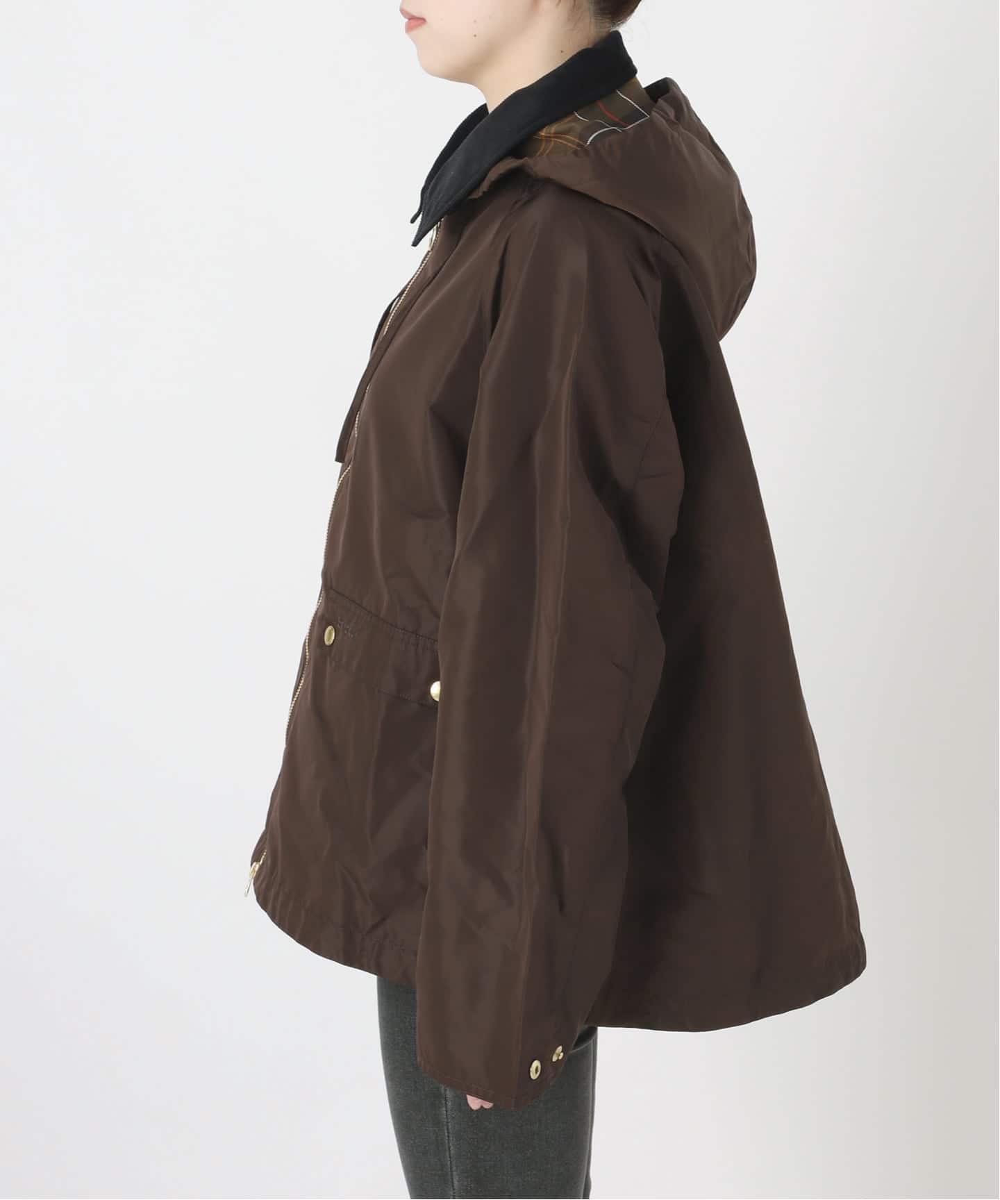 予約》［26SS新作］別注【Barbour/バブアー】modified short jacket