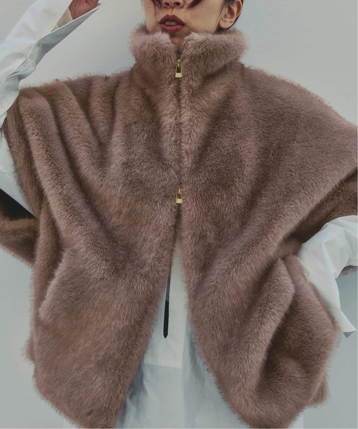 予約》IENA LA BOUCLE ecoファーケープコート（その他ブルゾン