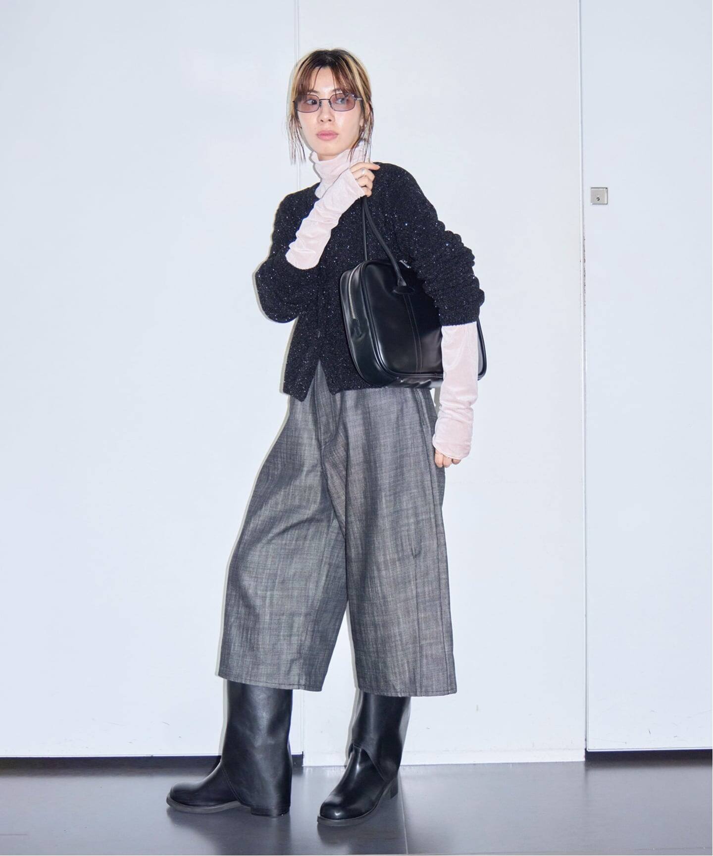 予約》KURO 別注 WIDE SPREAD CROPPED デニムパンツ（デニムパンツ