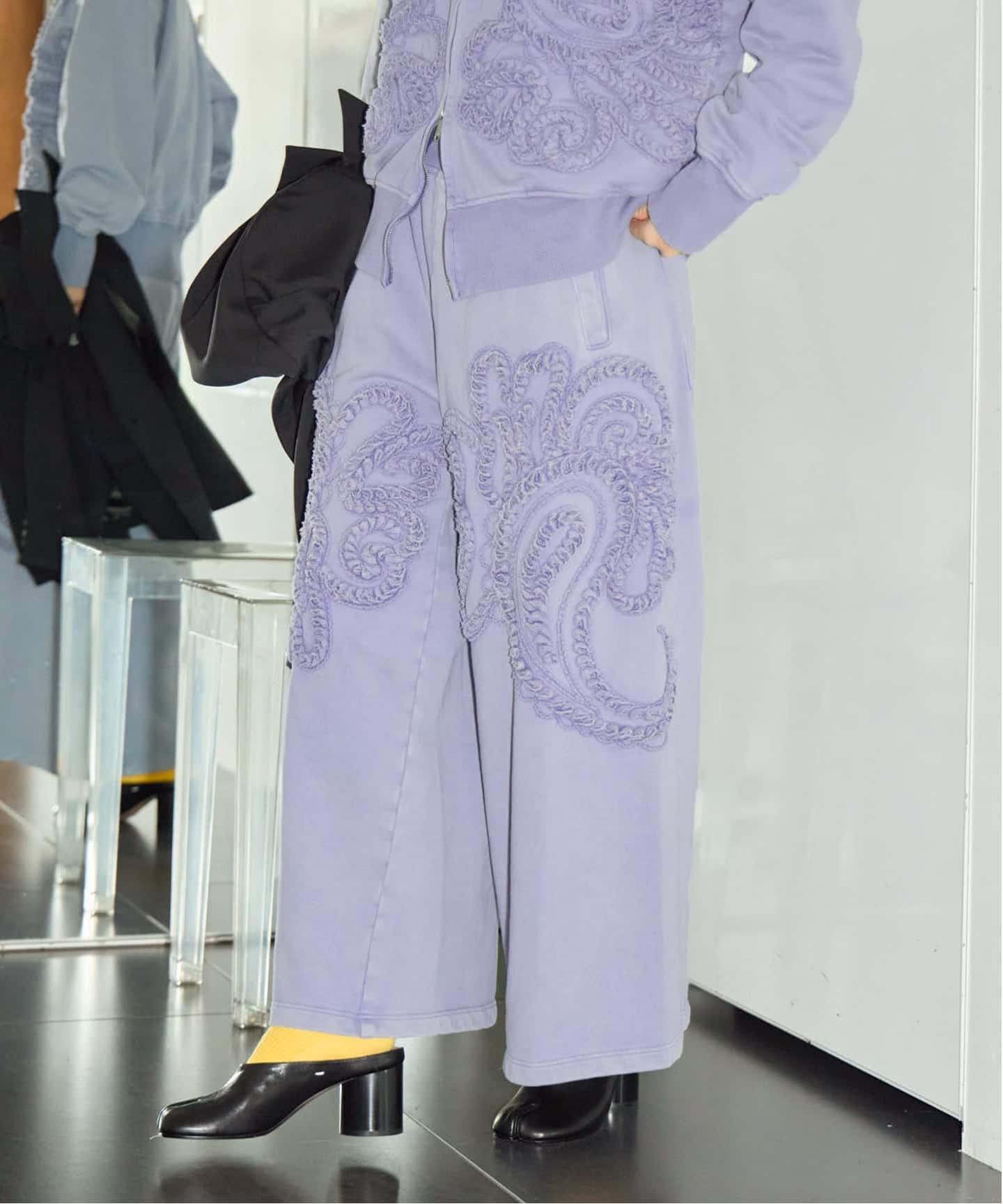 TAAKK SCULPTURAL EMBROIDERY WIDE PANTS TA26SS-PT070：パンツ