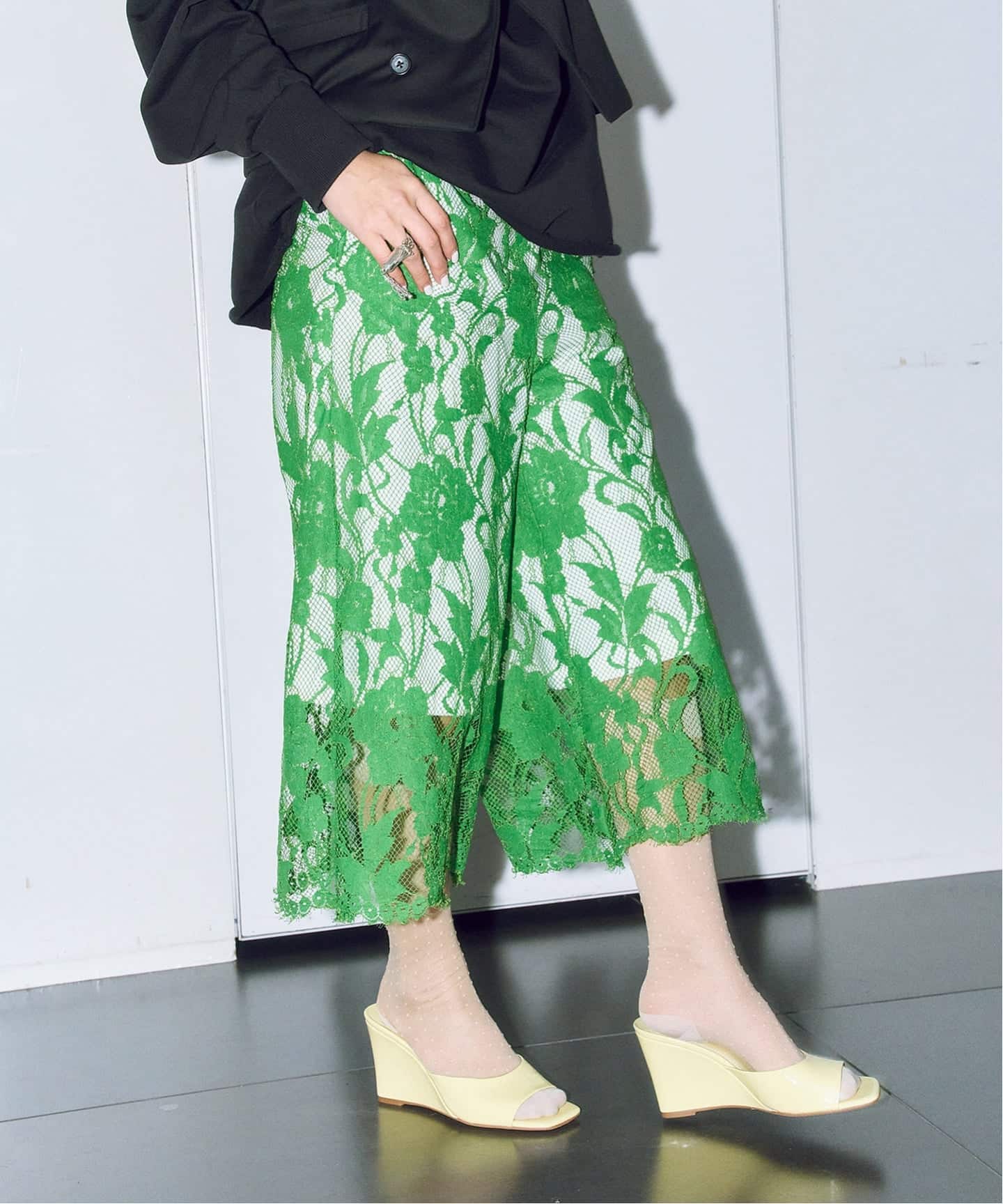 TOGA PULLA LACE CULOTTES PANTS TP261-FF236：パンツ（ショート