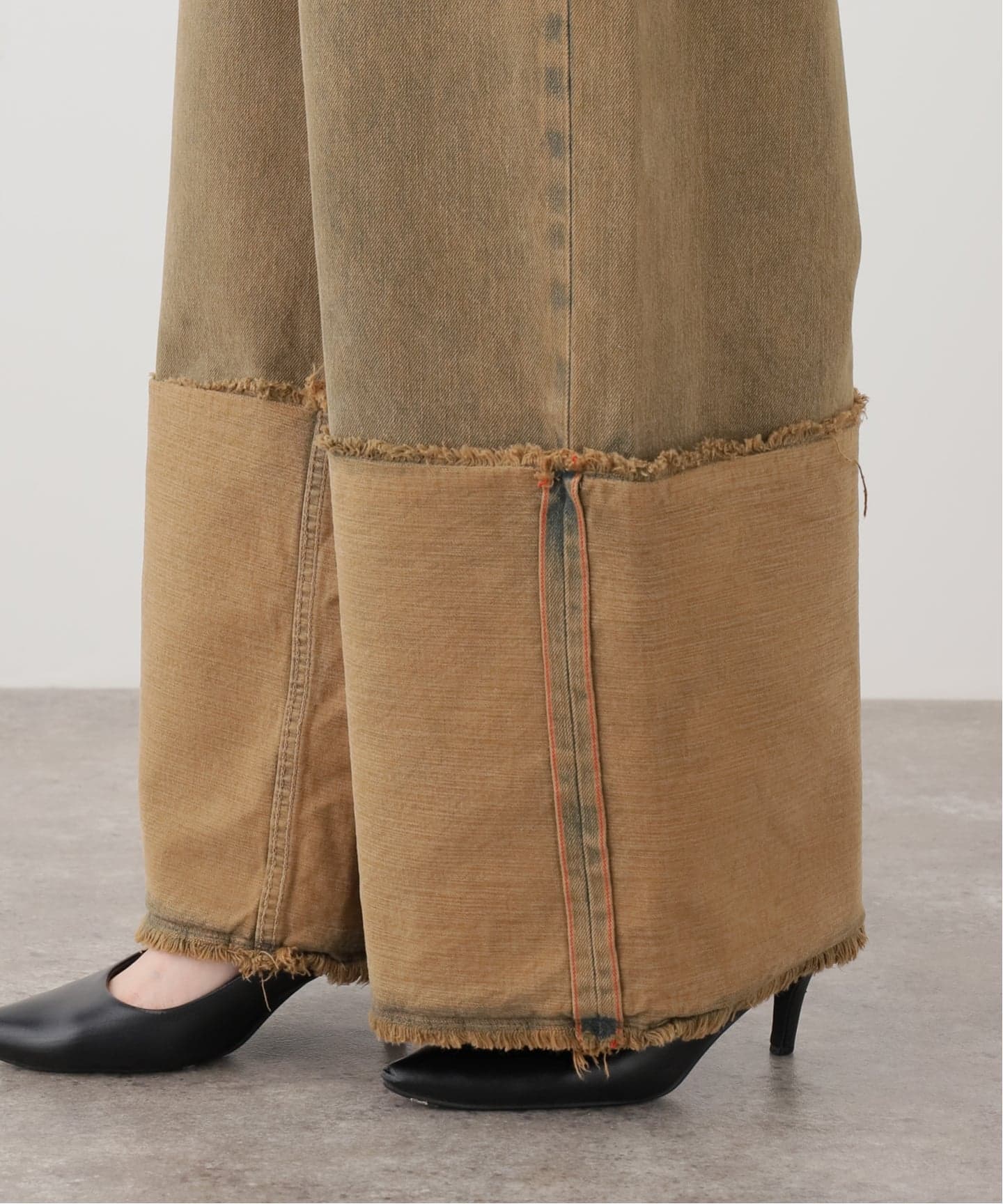 LIVINGTONE DOLK (INDIGO SAND)：デニムパンツ（デニムパンツ