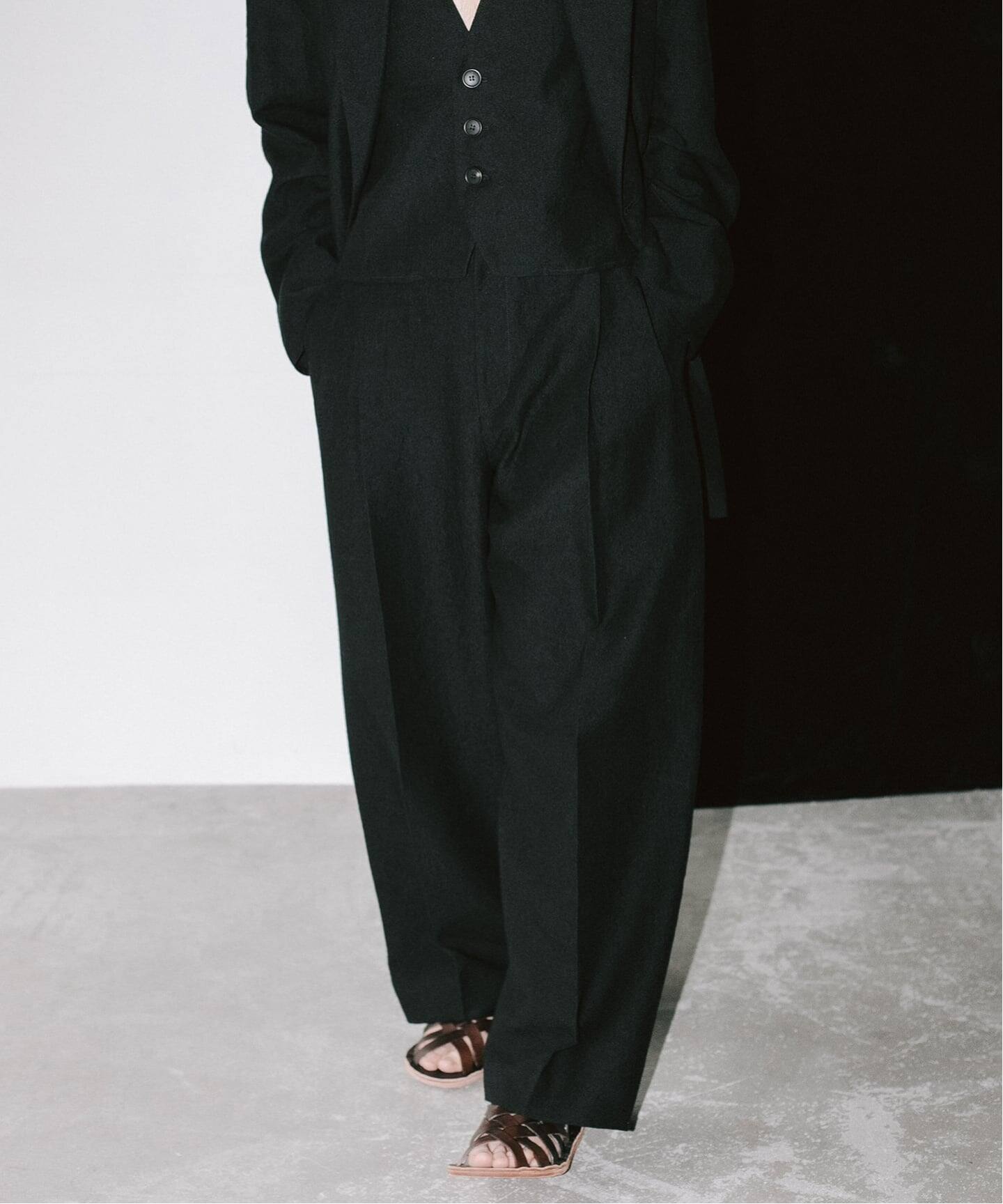 CRISTA SEYA / クリスタ セヤ】 DOUBLE PLEATED WIDE TROUSERS CRISTA SEYA / クリスタ セヤ】 DOUBLE PLEATED WIDE TROUSERS