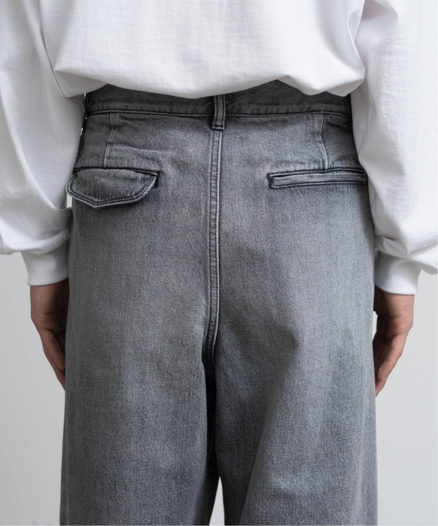 Graphpaper / グラフ ペーパー】Selvage Denim Two Tuck Pants（デニム